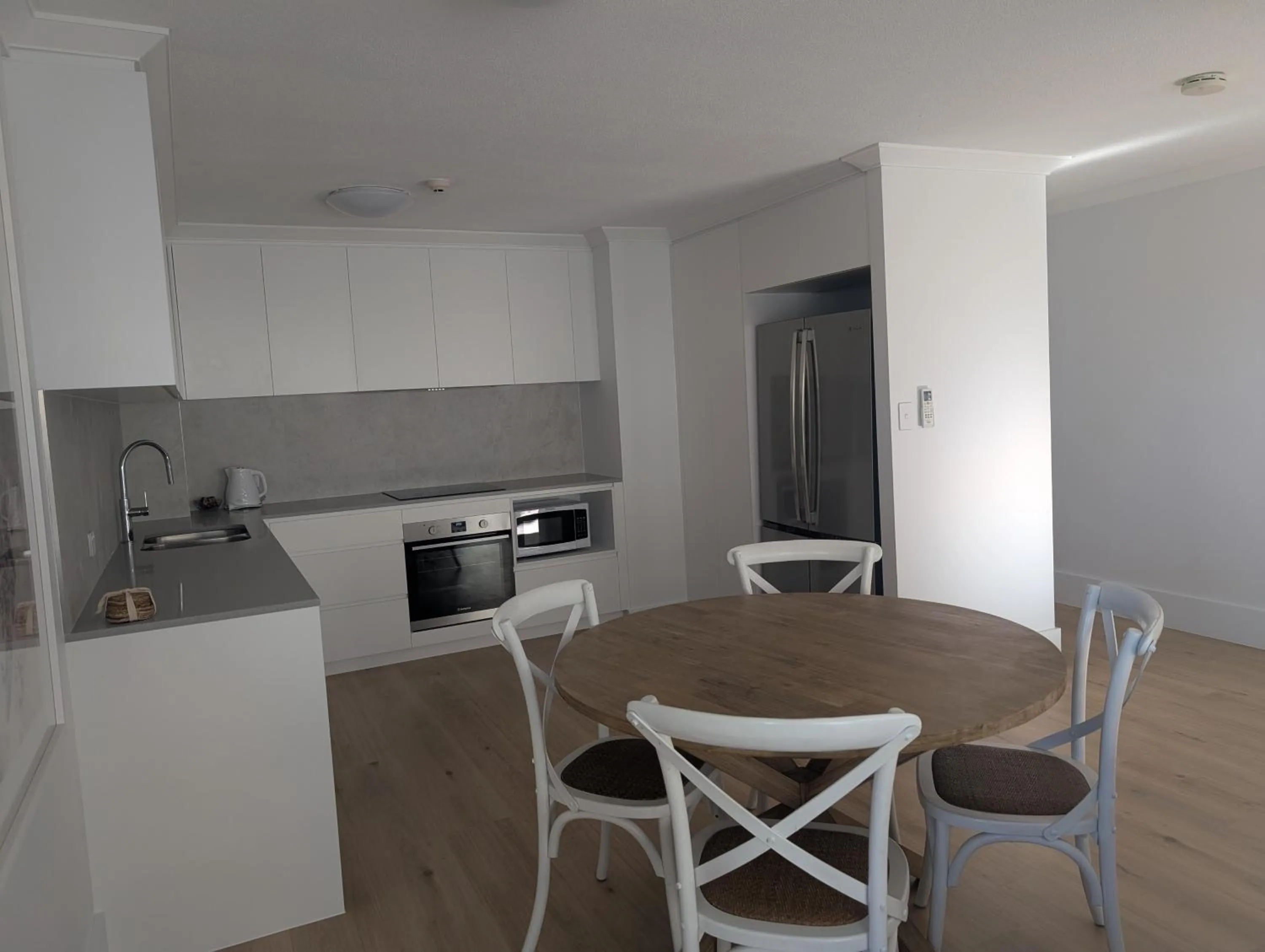 Pacific Surf Absolute Beachfront Apartments