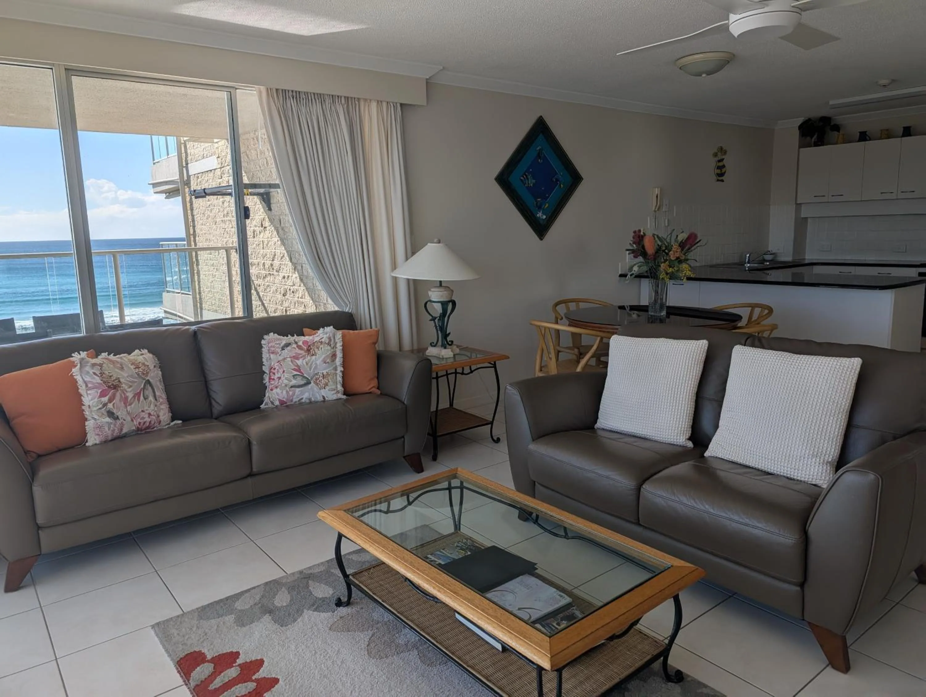 Pacific Surf Absolute Beachfront Apartments