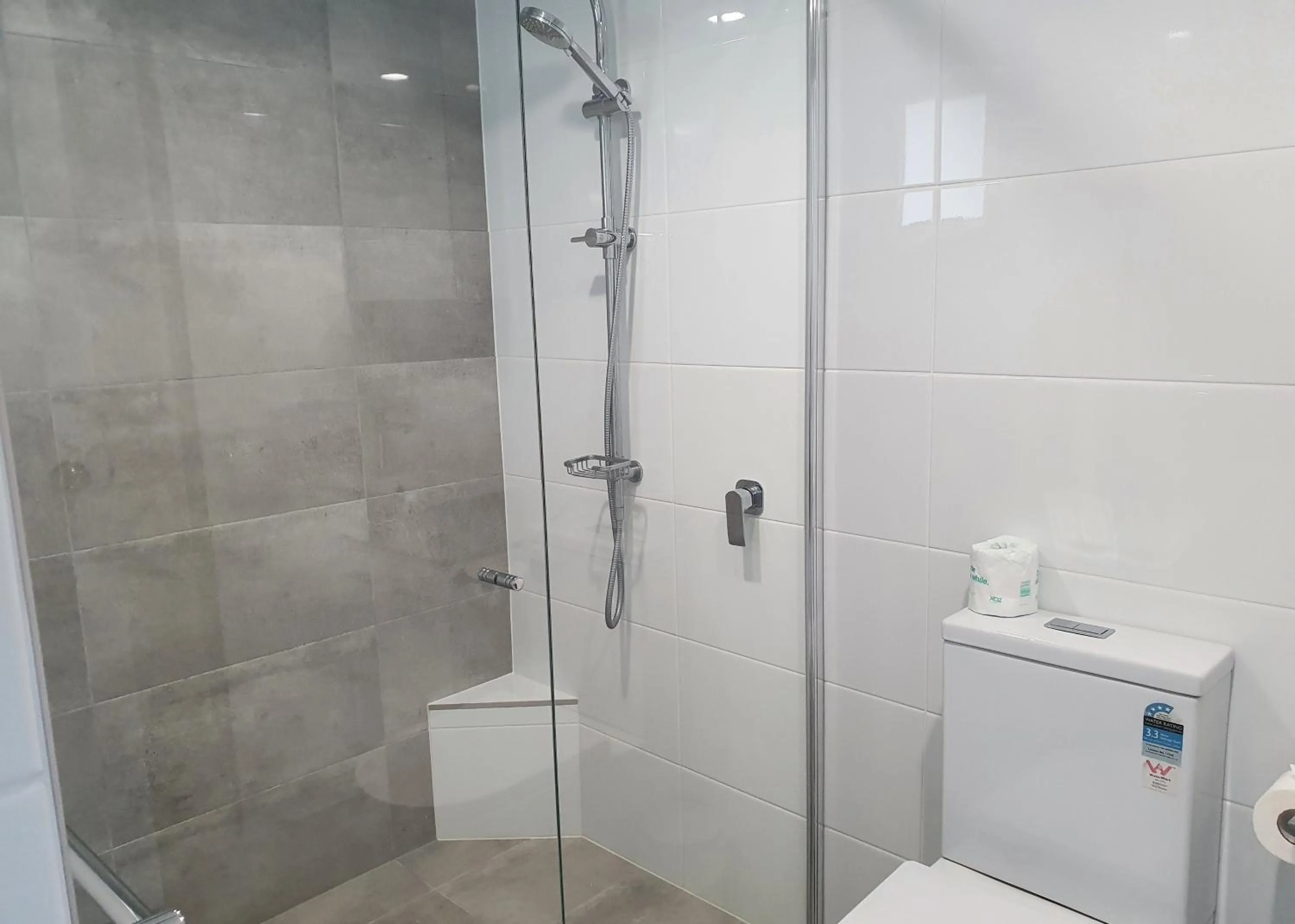 Pacific Surf Absolute Beachfront Apartments