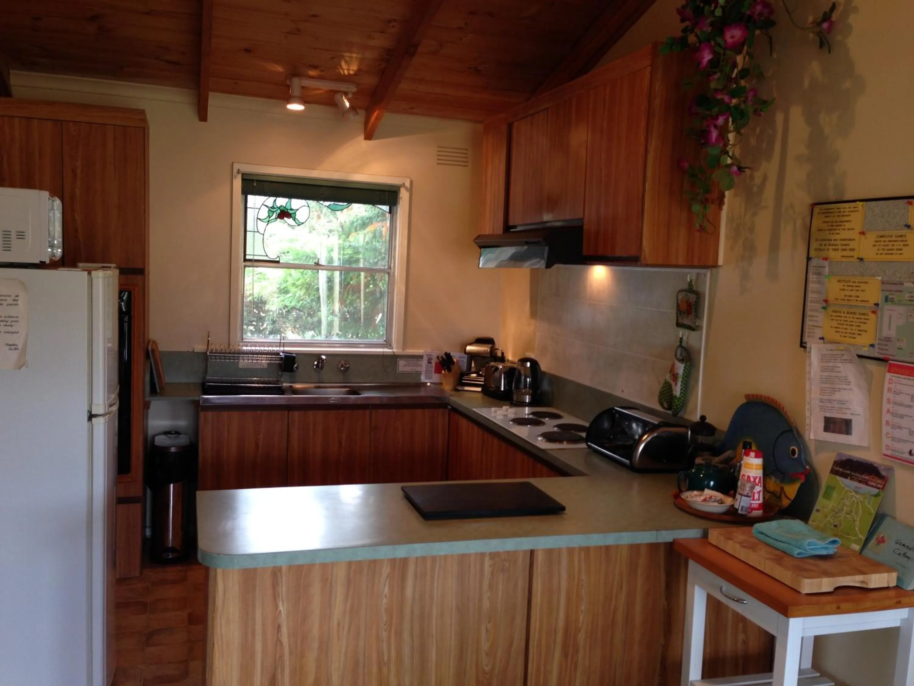 Kitchen or kitchenette in AAA Granary Accommodation