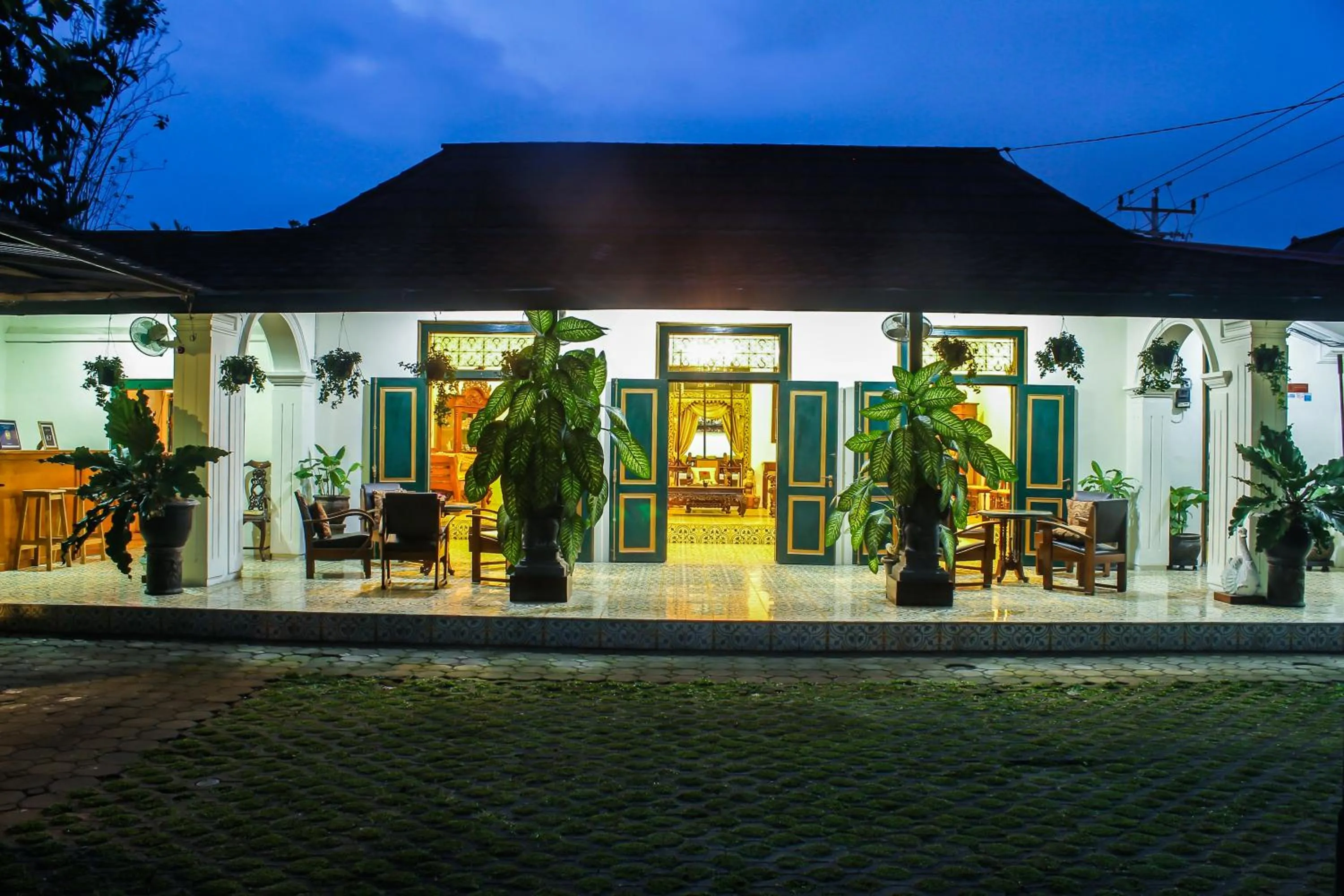 Lobby or reception in nDalem Gamelan