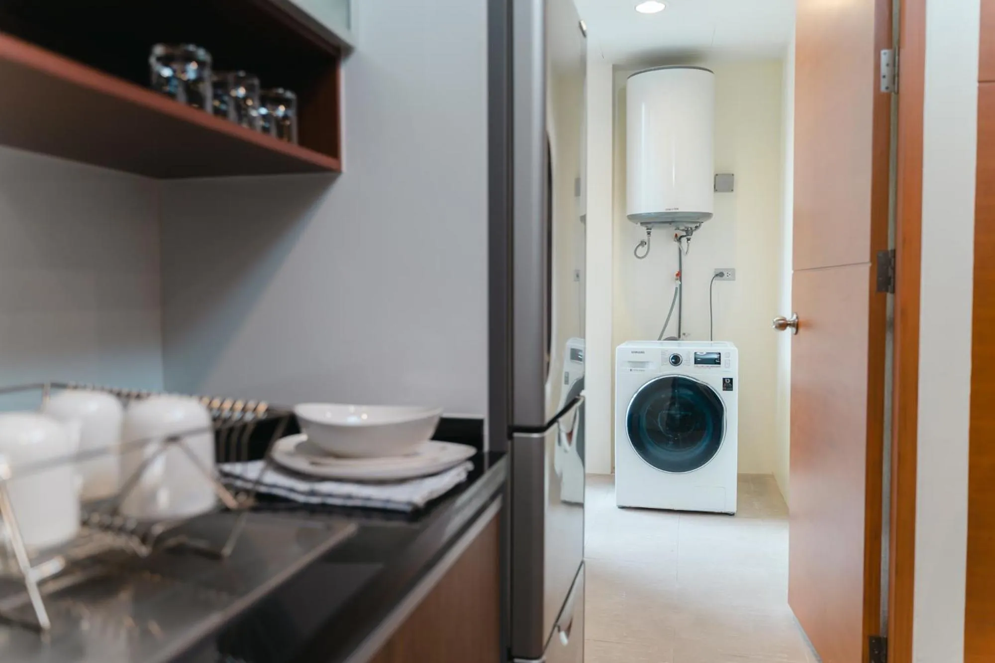 Kitchen or kitchenette in Amanta Hotel & Residence Ratchada