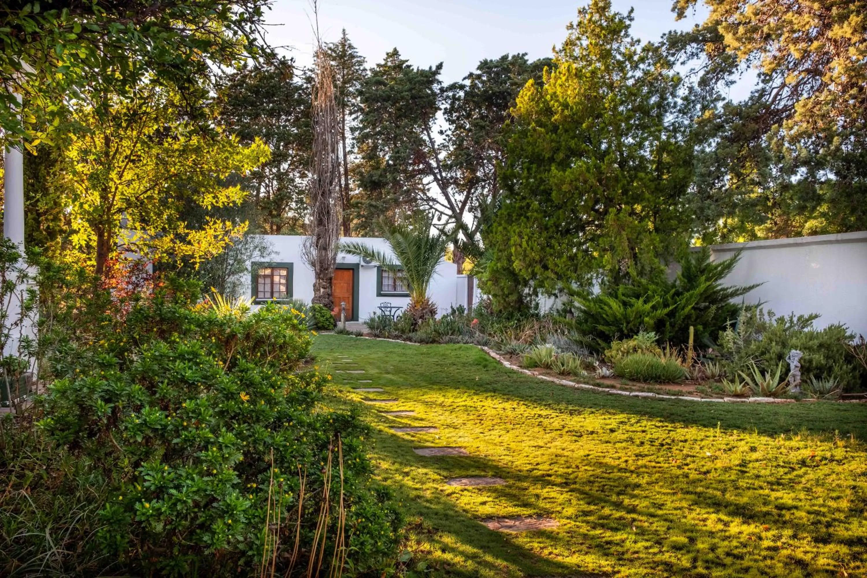 Karoo Ouberg Guest Lodge