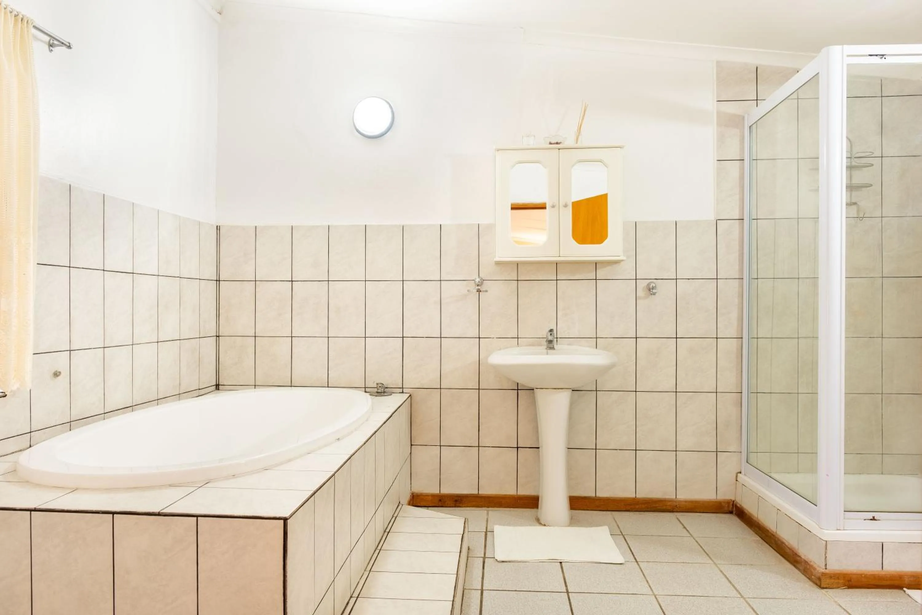 Karoo Ouberg Guest Lodge