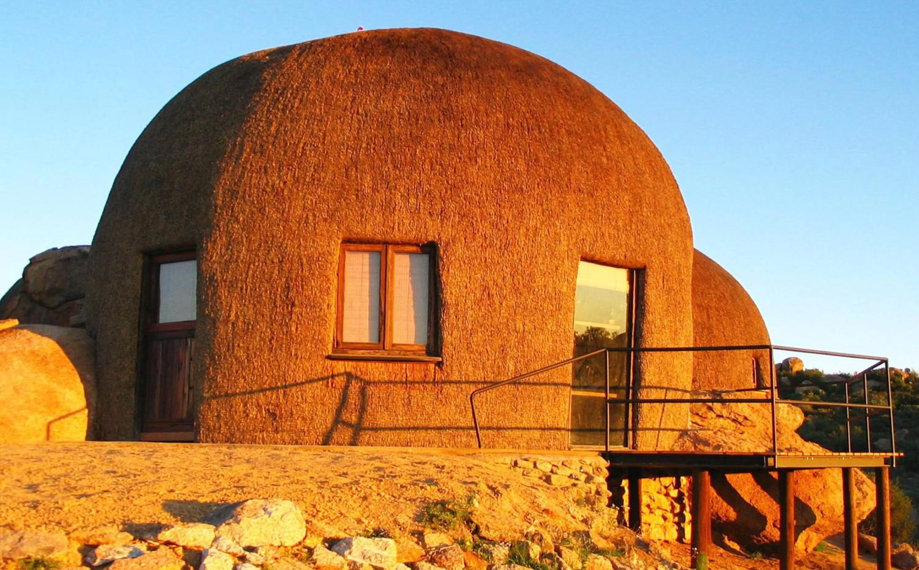 Facade/entrance in Naries Namakwa Retreat