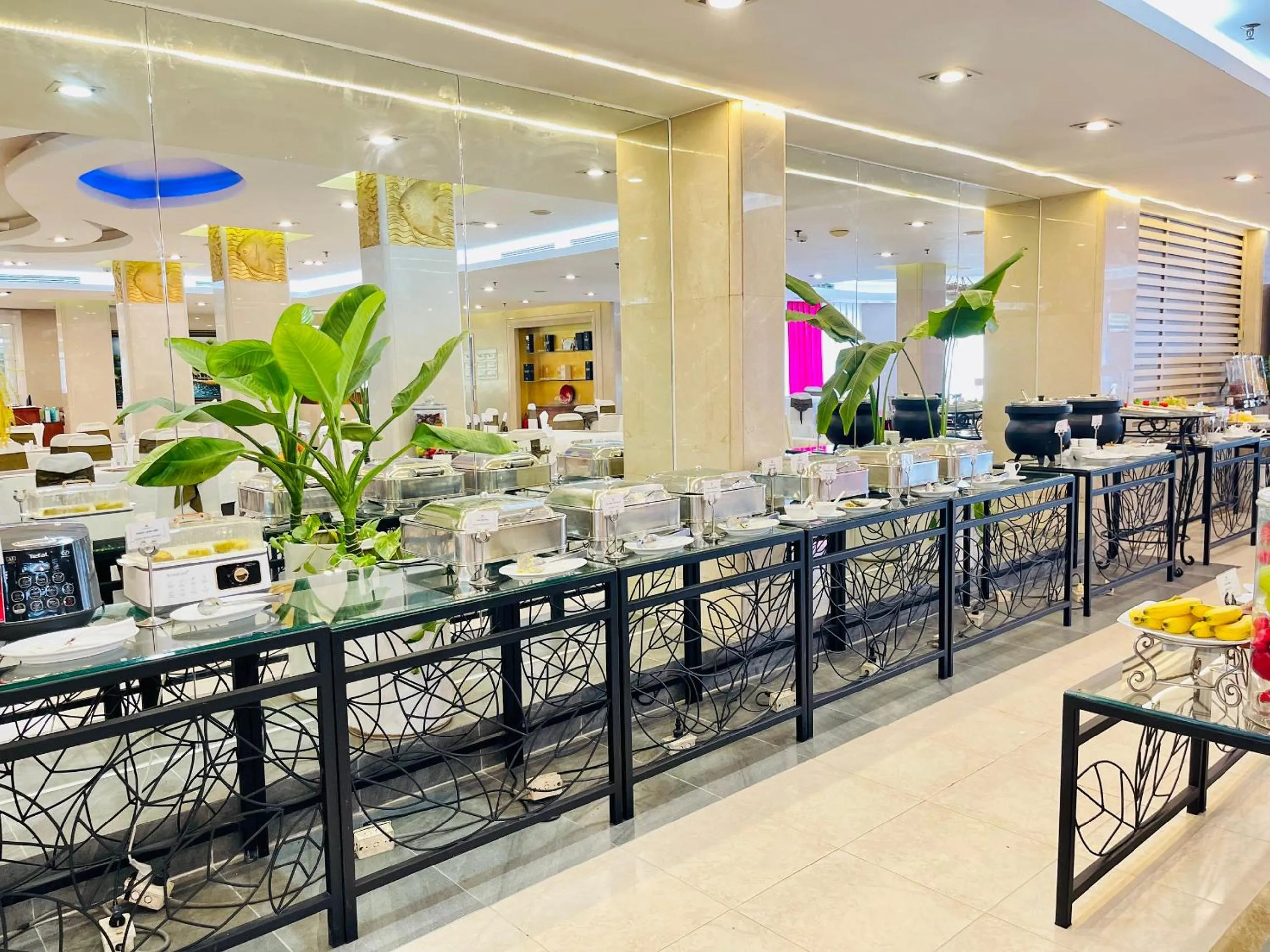 Breakfast in Bao Son International Hotel