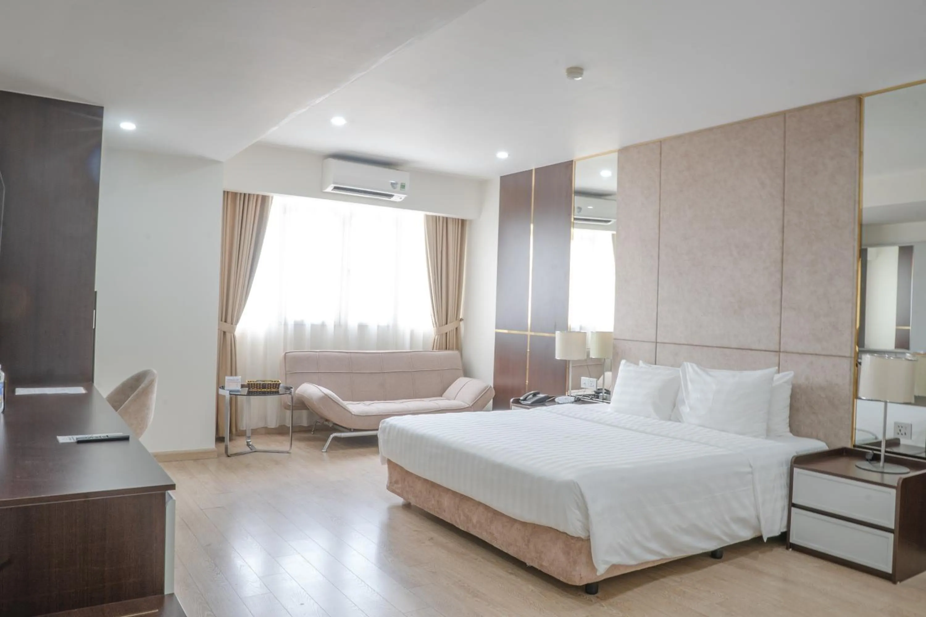 Bed in Bao Son International Hotel