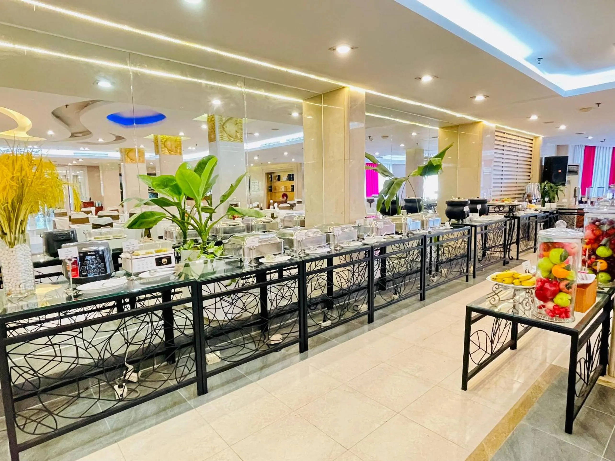 Breakfast in Bao Son International Hotel