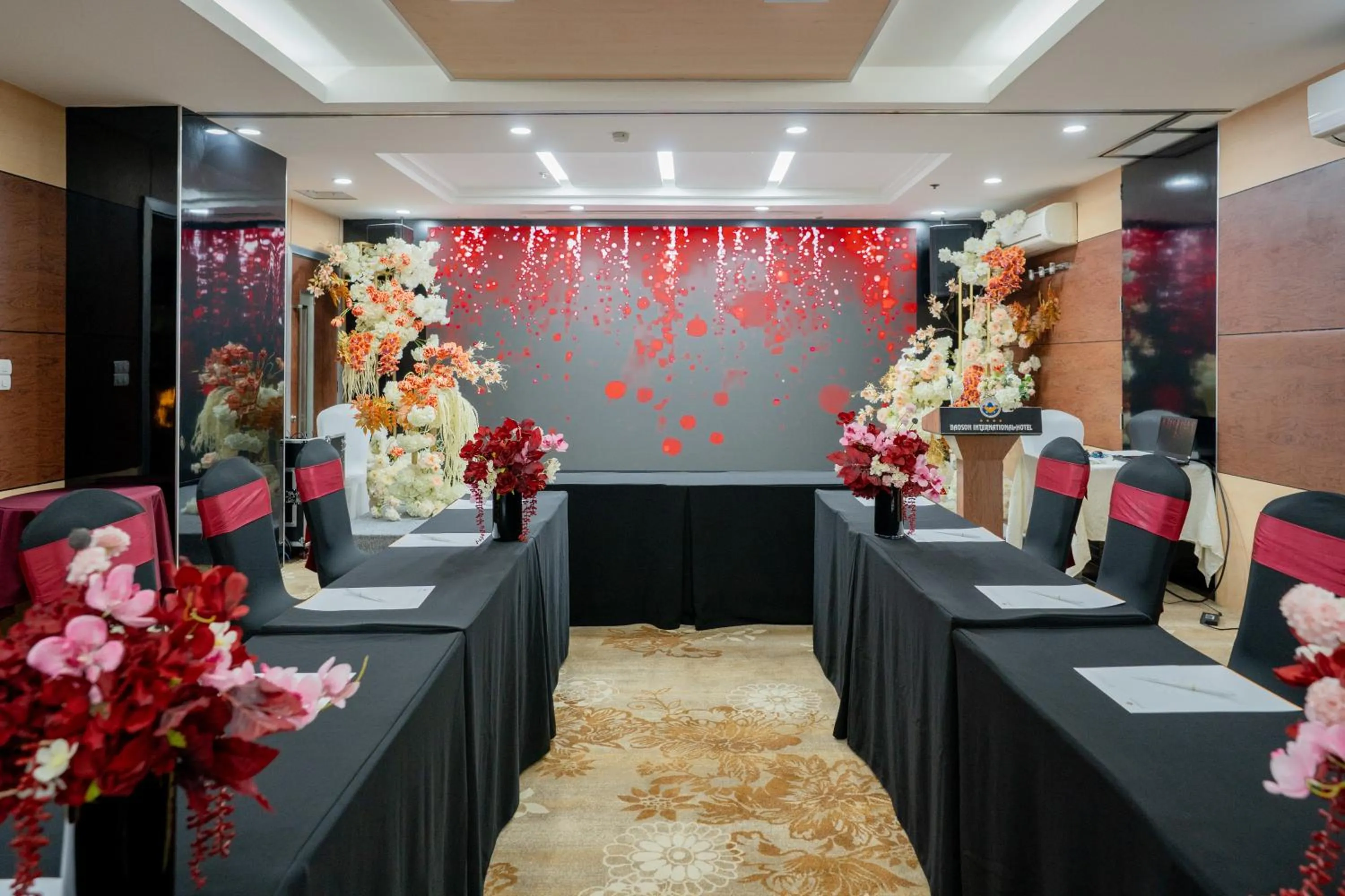 Bao Son International Hotel