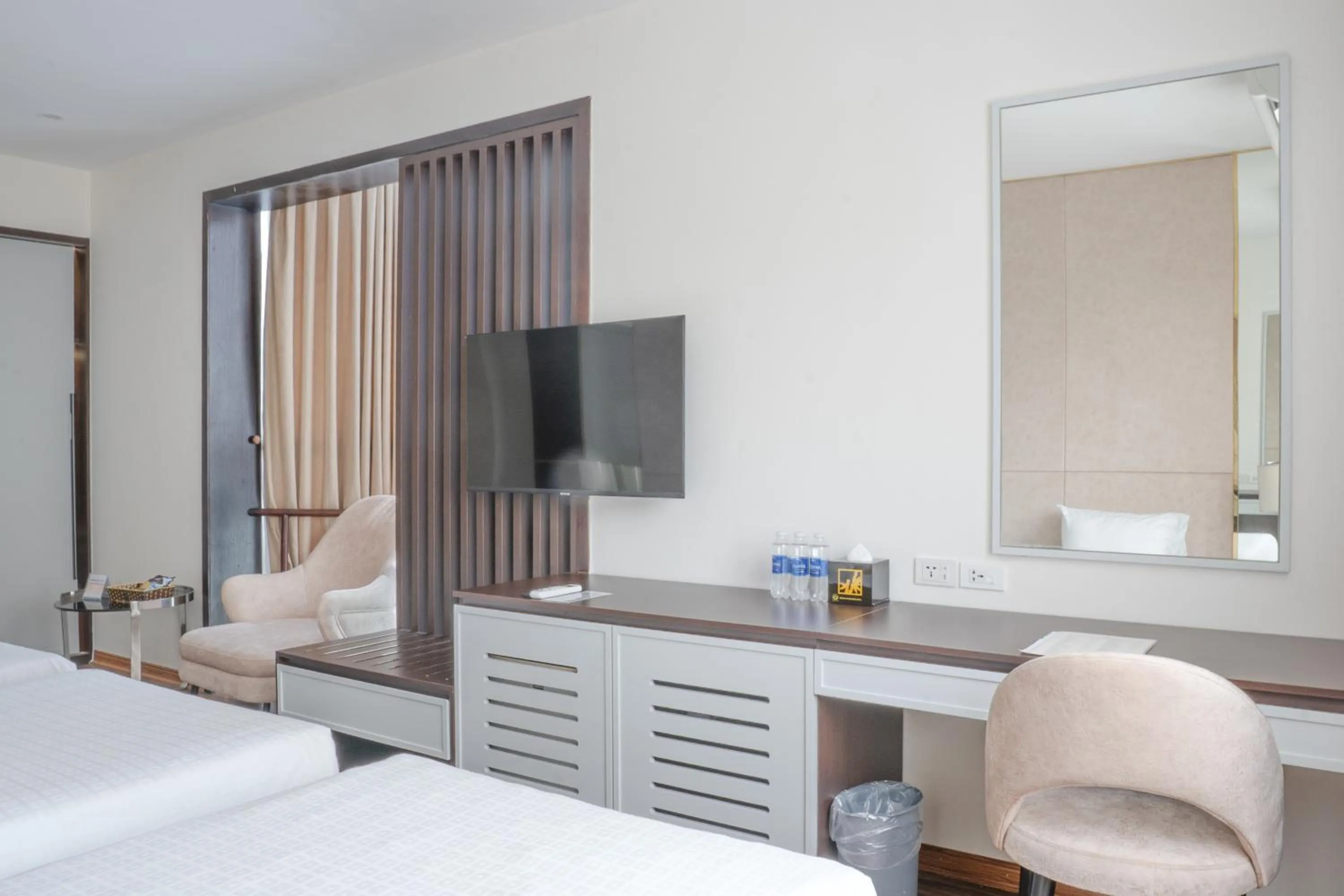 Bed in Bao Son International Hotel