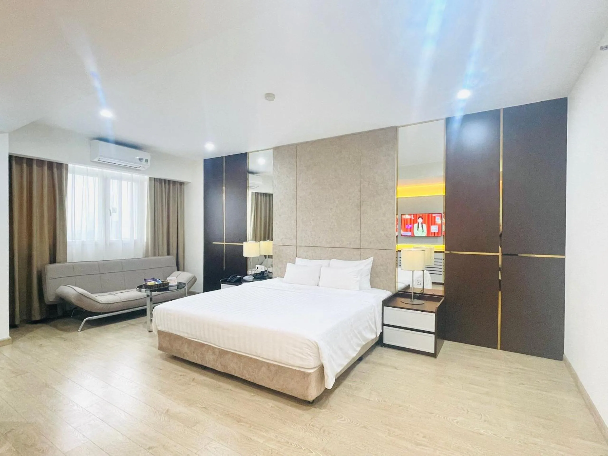 Property building, Bed in Bao Son International Hotel