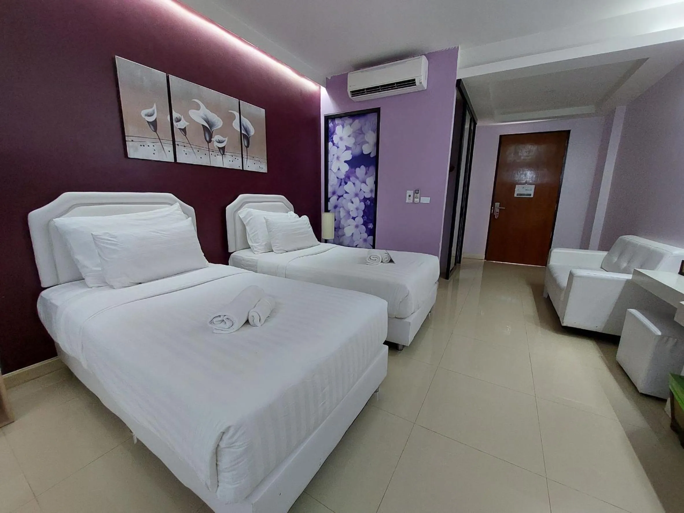 Bed in Namthong Nan Hotel