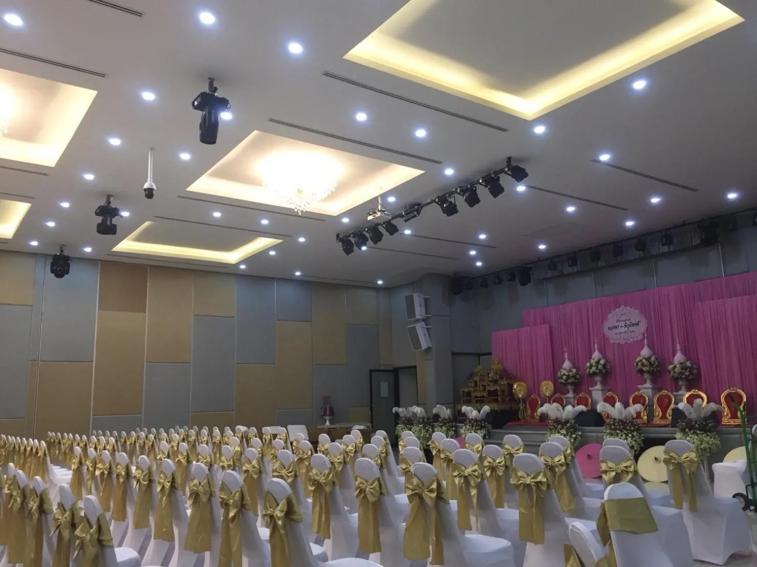 Banquet/Function facilities in Namthong Nan Hotel