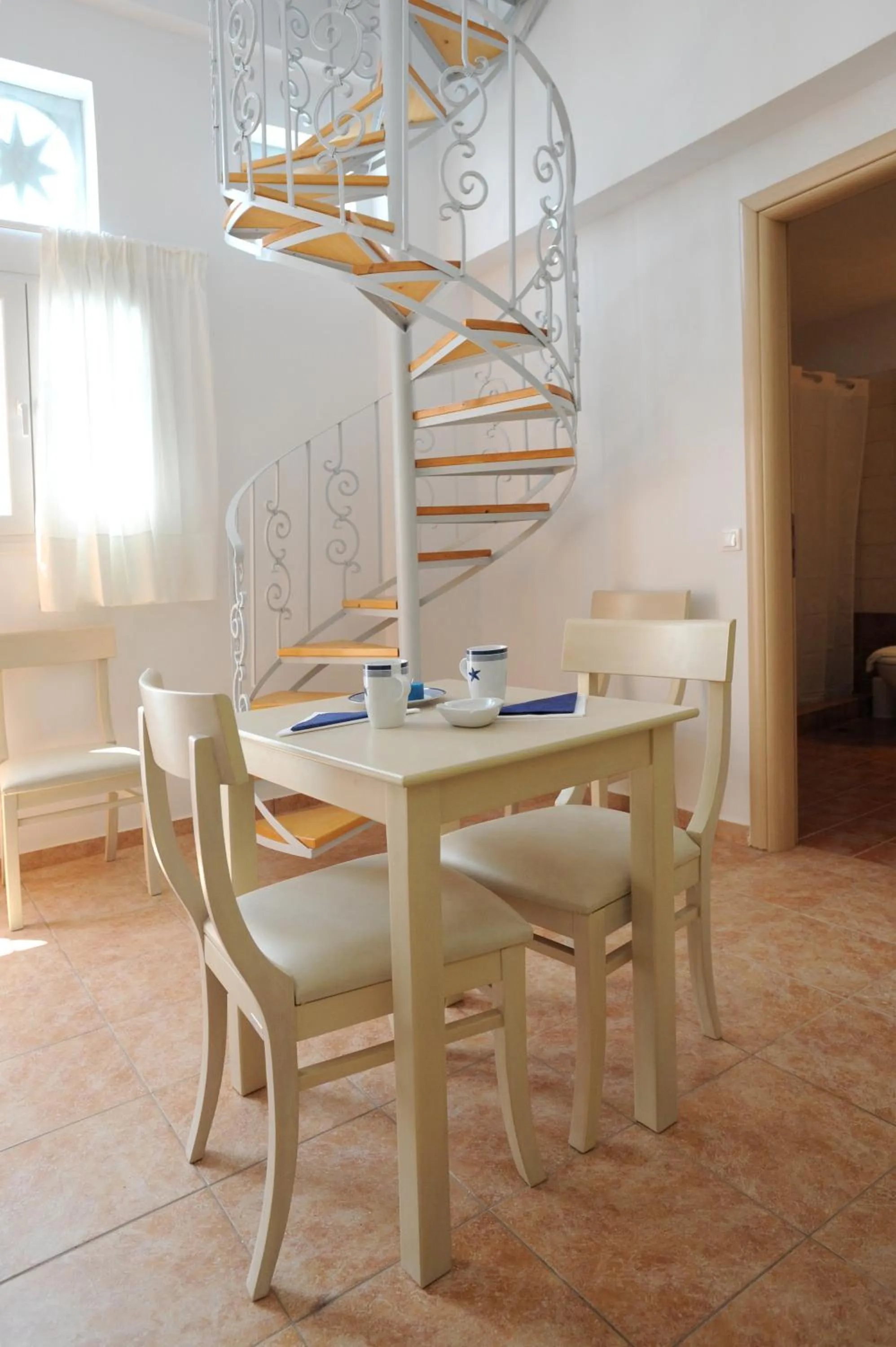 Decorative detail in Aigaio Studios tinos