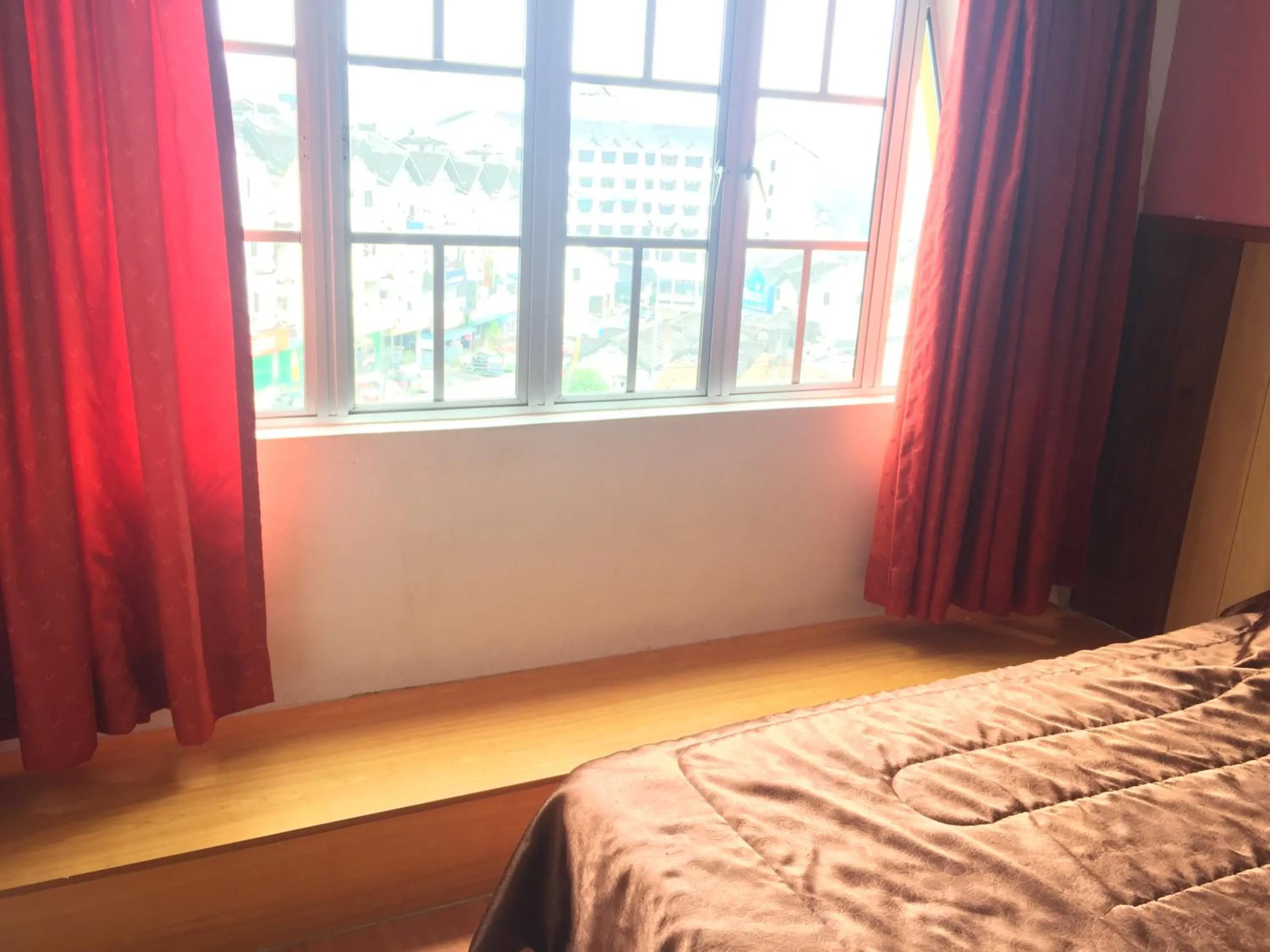 Bed in Golden Night Hotel Cameron Highlands