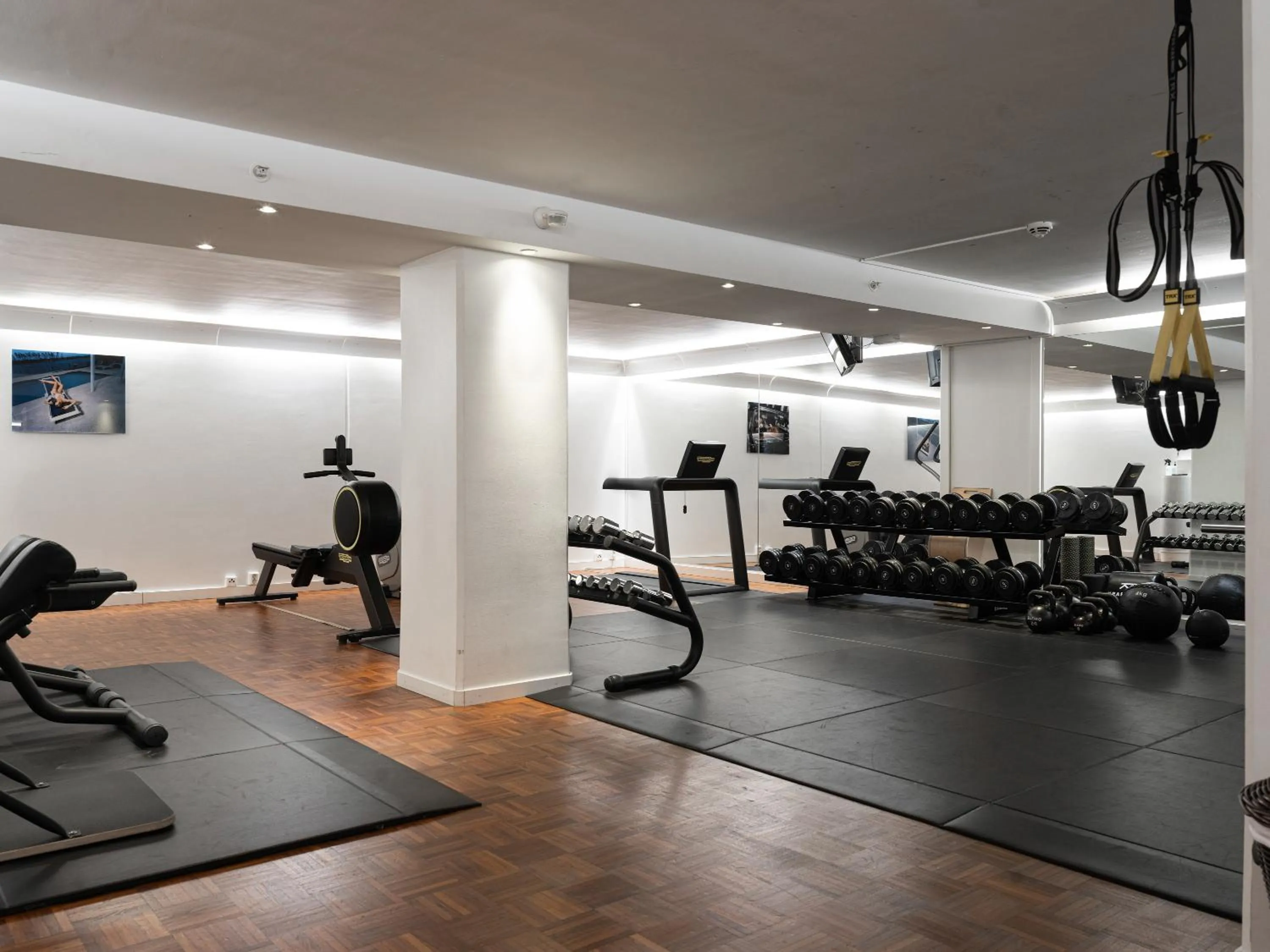 Fitness centre/facilities in Elite Eden Park Hotel