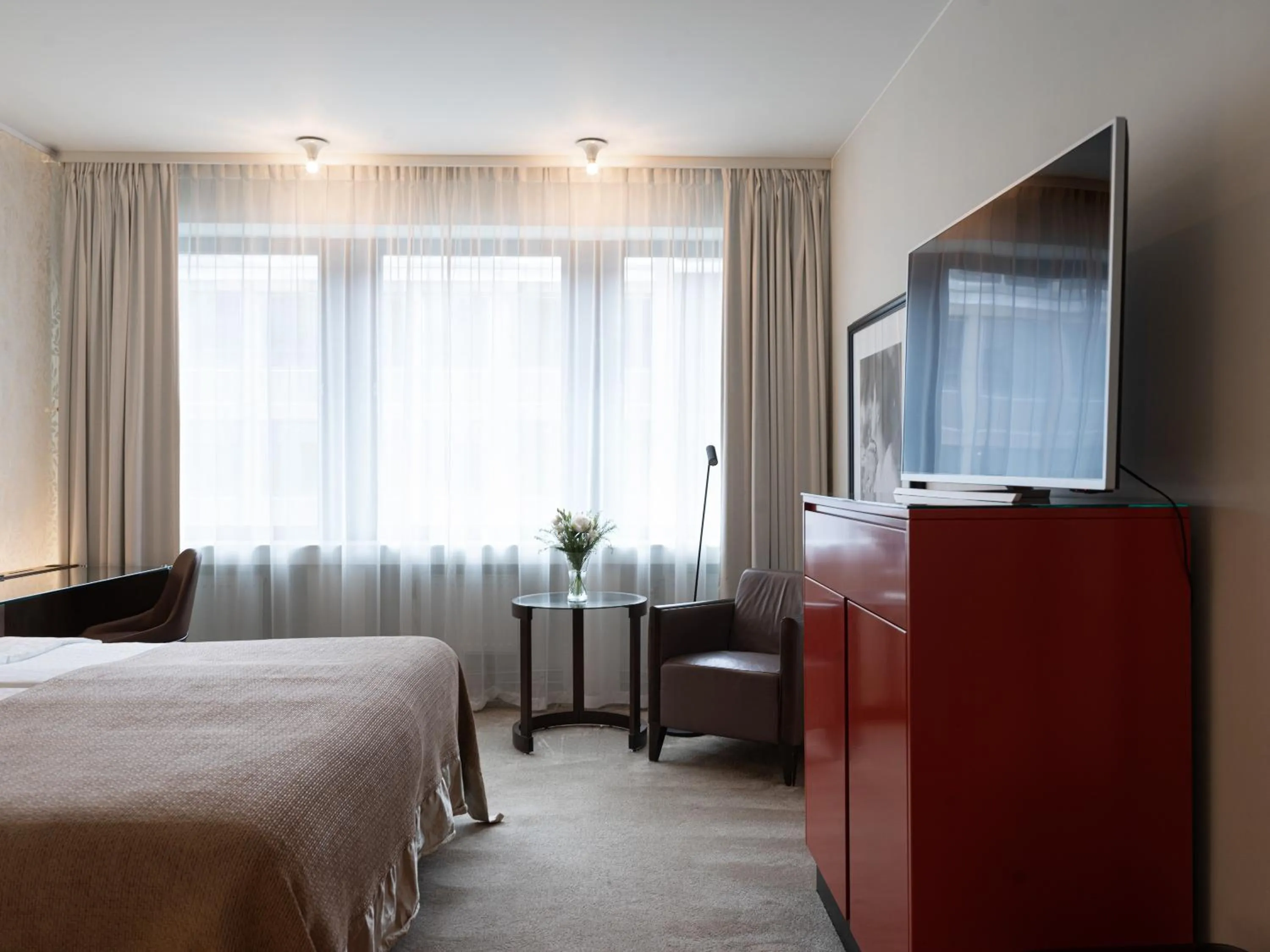 Photo of the whole room, Bed in Elite Eden Park Hotel