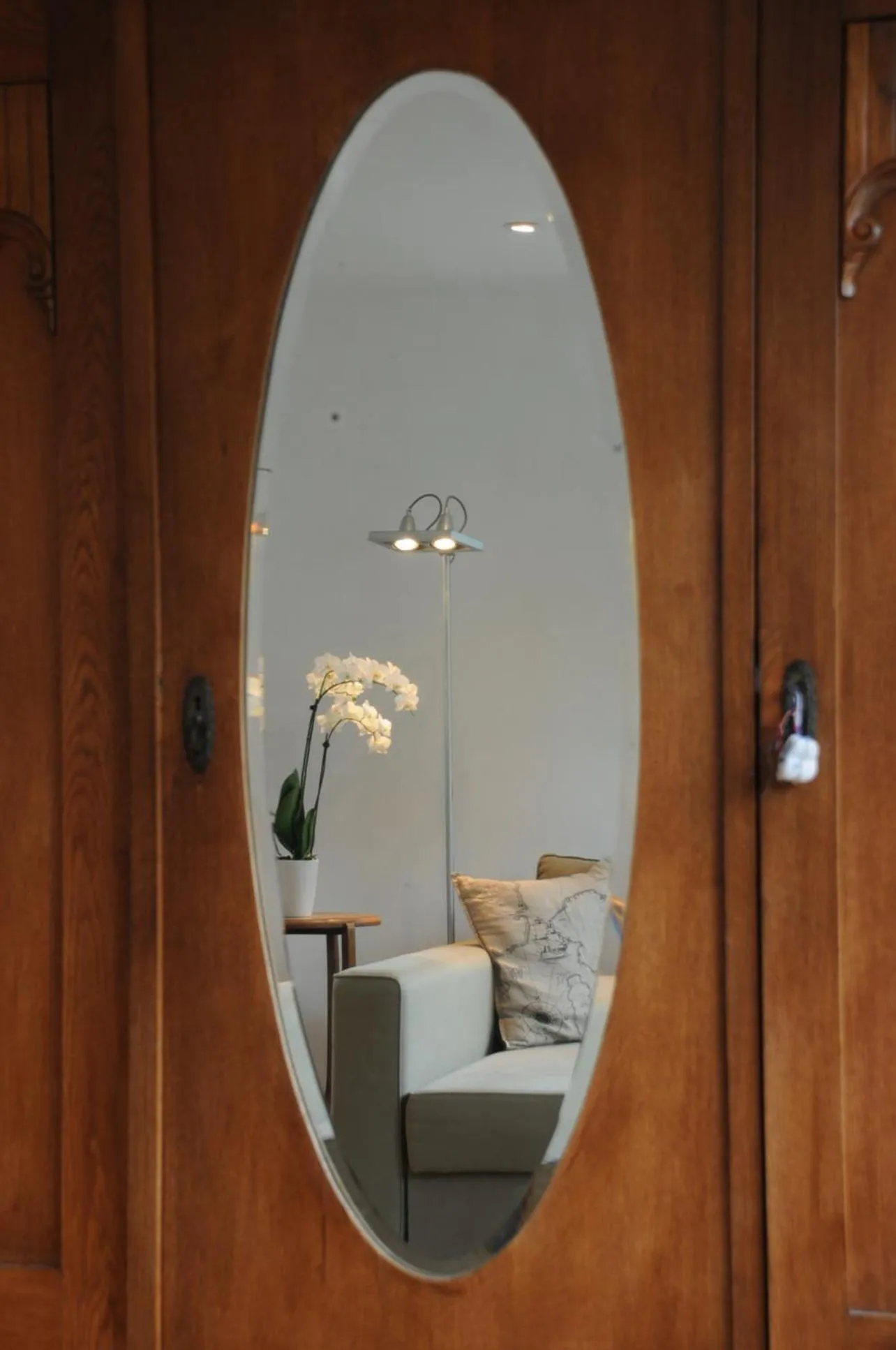 Decorative detail in Bed Breakfast Boat