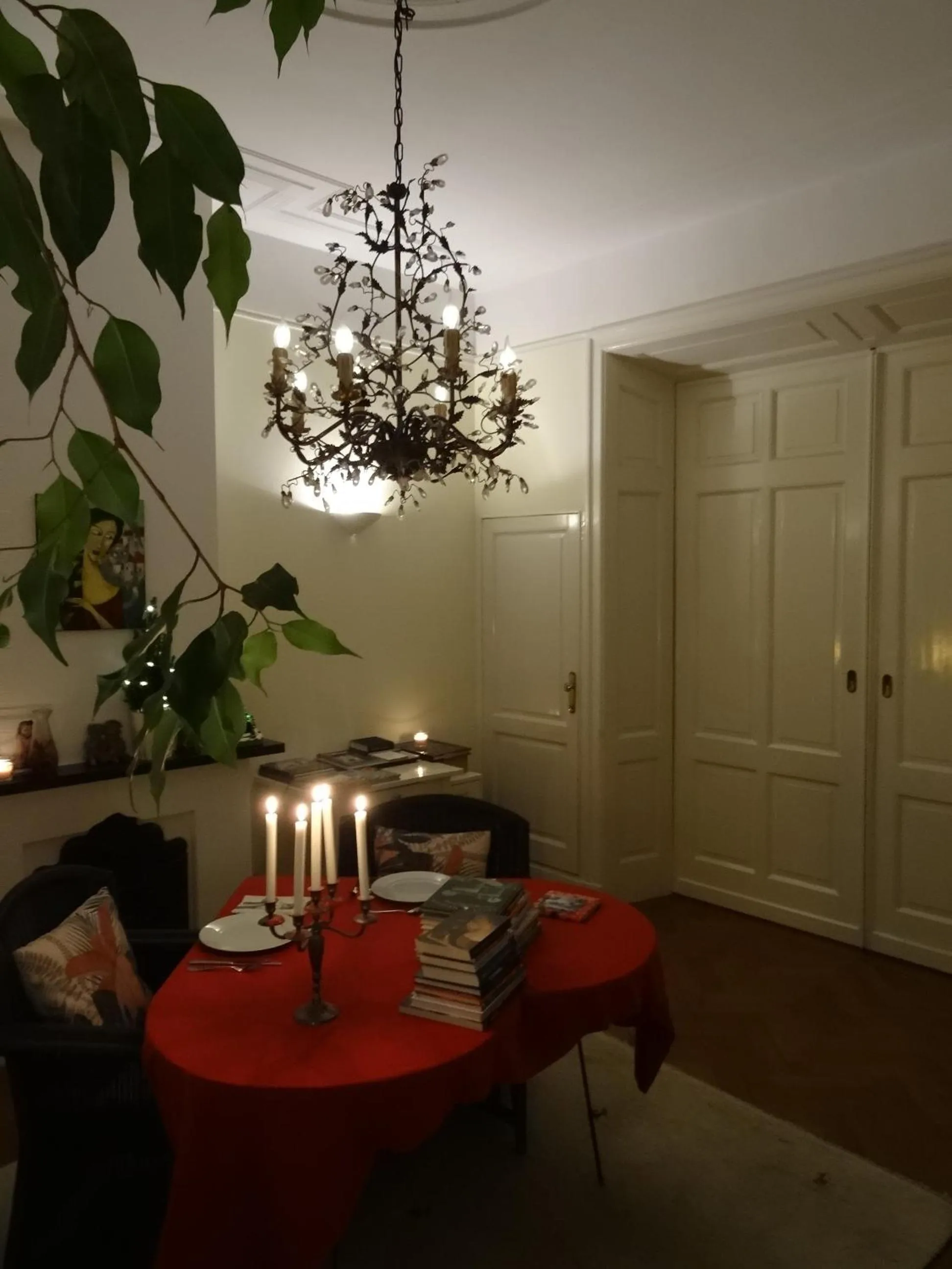 Dining area in Boutiquehotel Sycamore - Protected City View - Free Parking