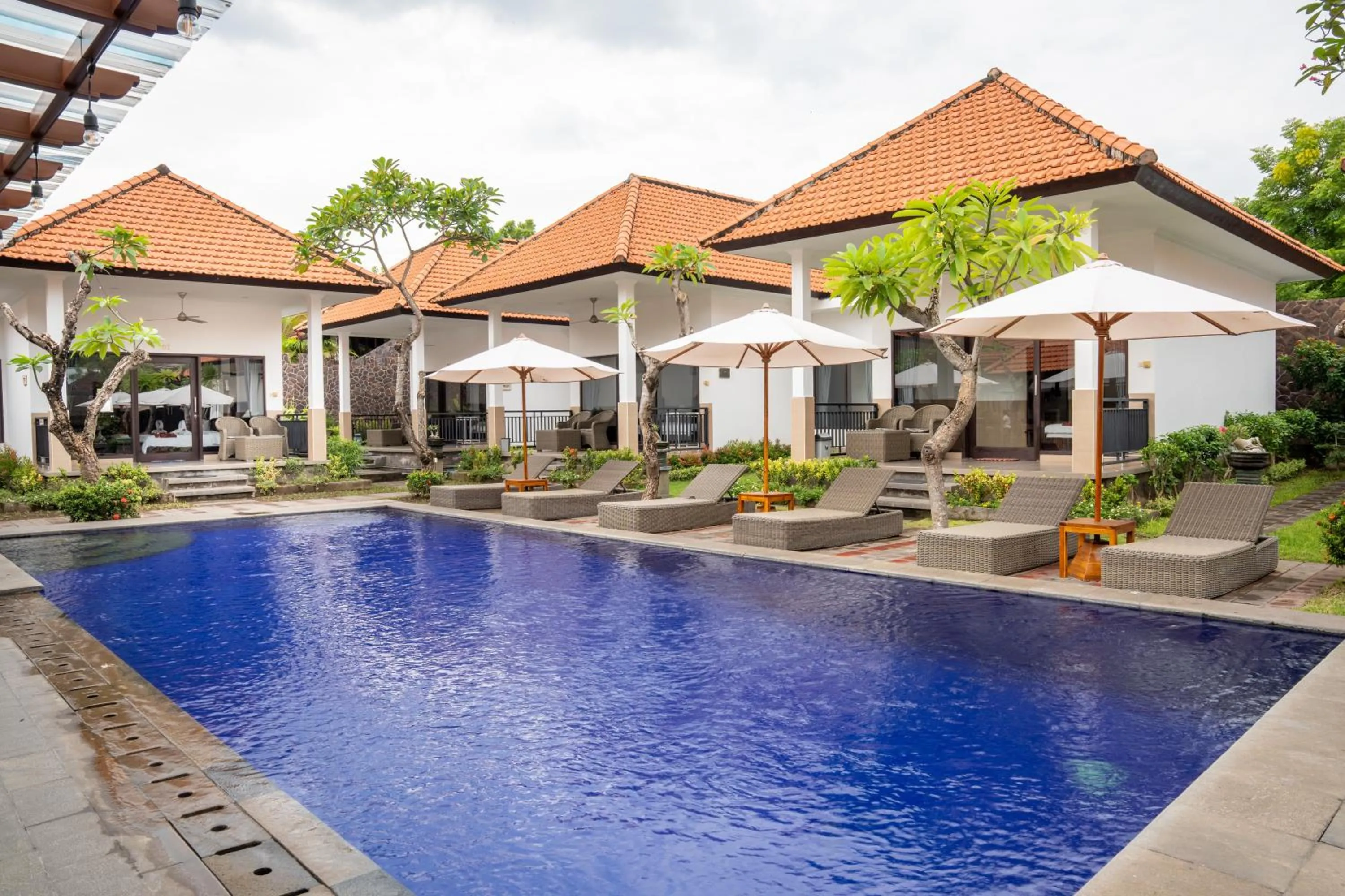 Tulamben Dive Resort