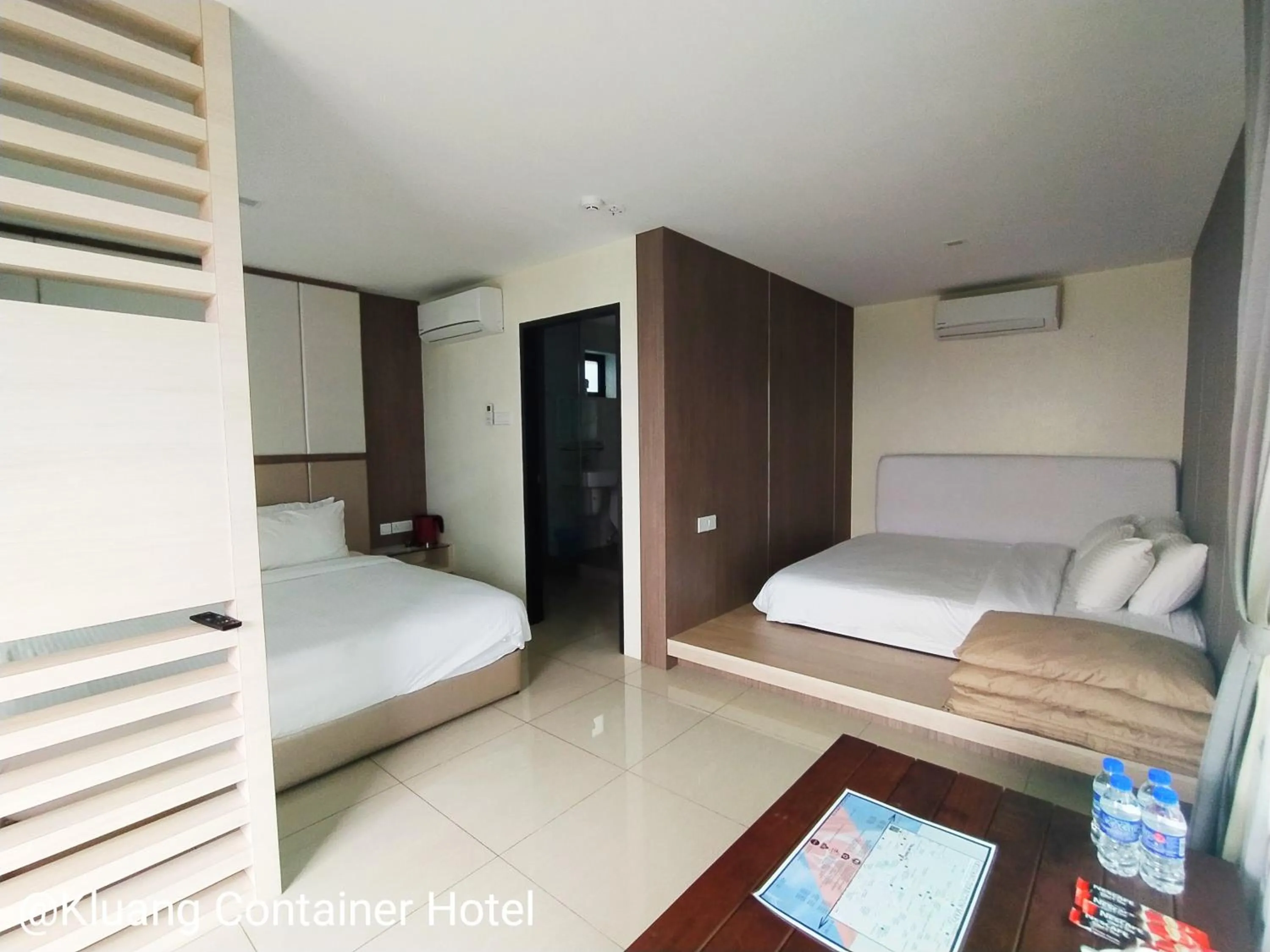 Bed in Kluang Container Swimming Pool Hotel