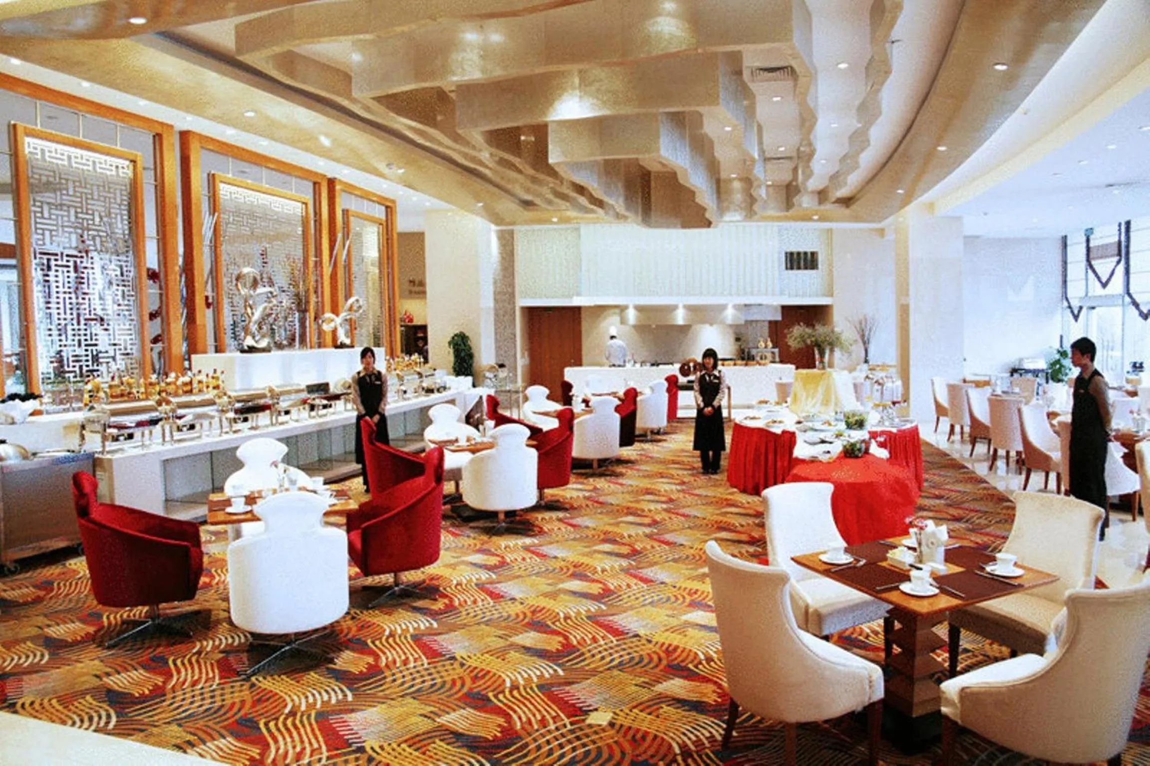 Restaurant/places to eat in Glarun Jinling Hotel