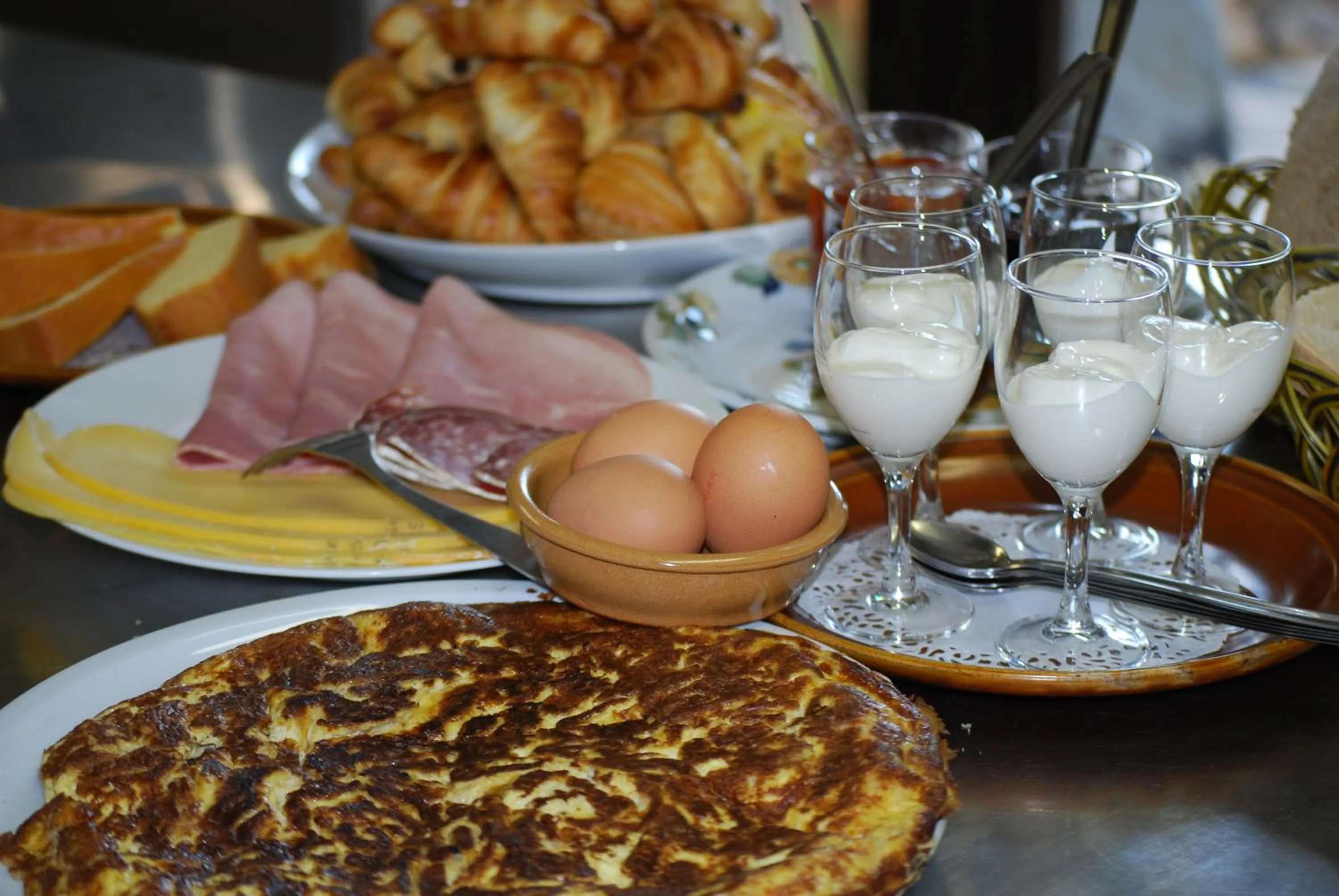 Restaurant/places to eat in Le Ranch des Lacs