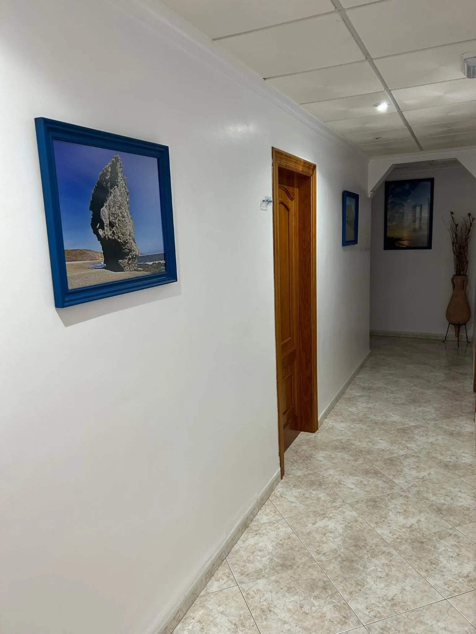 Property building in Hostal Juan Carlos