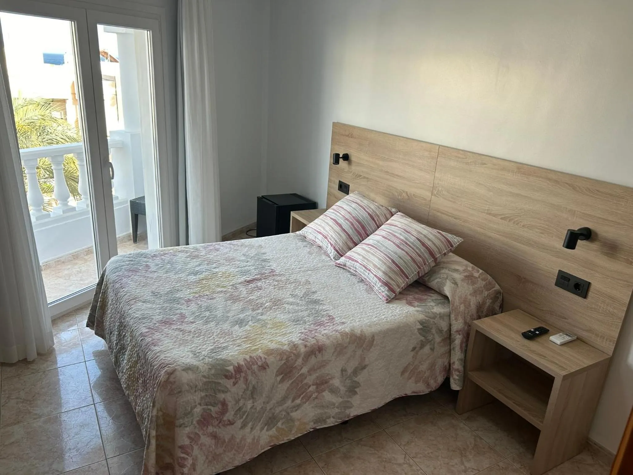 Bed in Hostal Juan Carlos