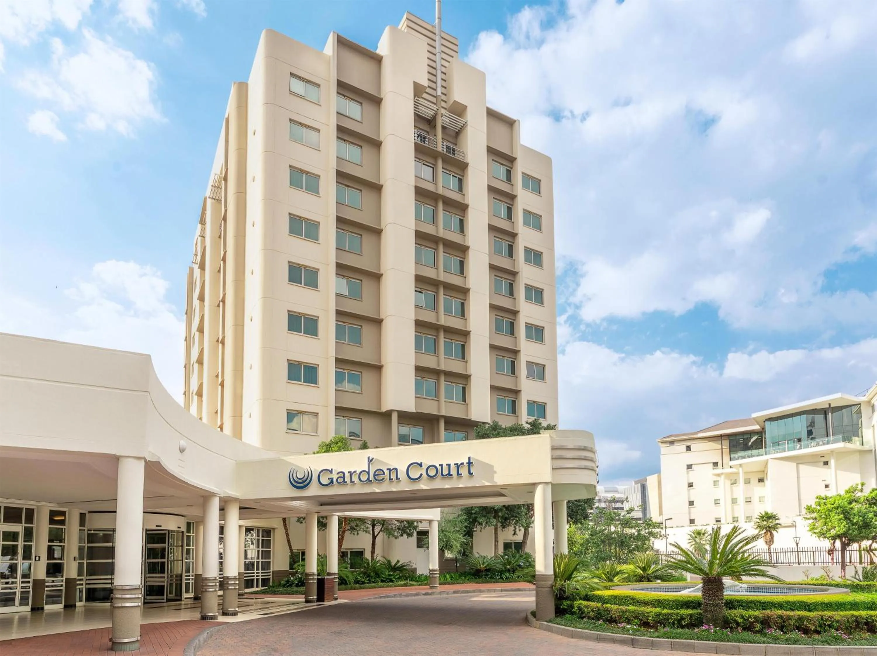 Property building in Garden Court Sandton City