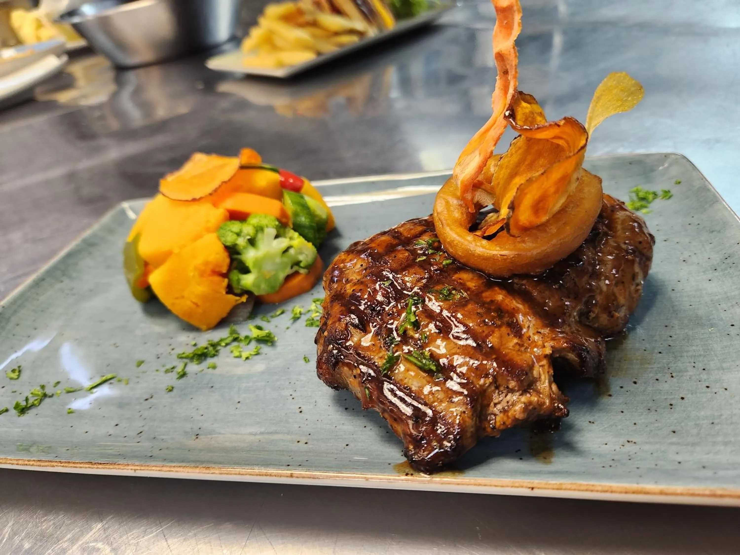 Restaurant/places to eat in Garden Court Sandton City