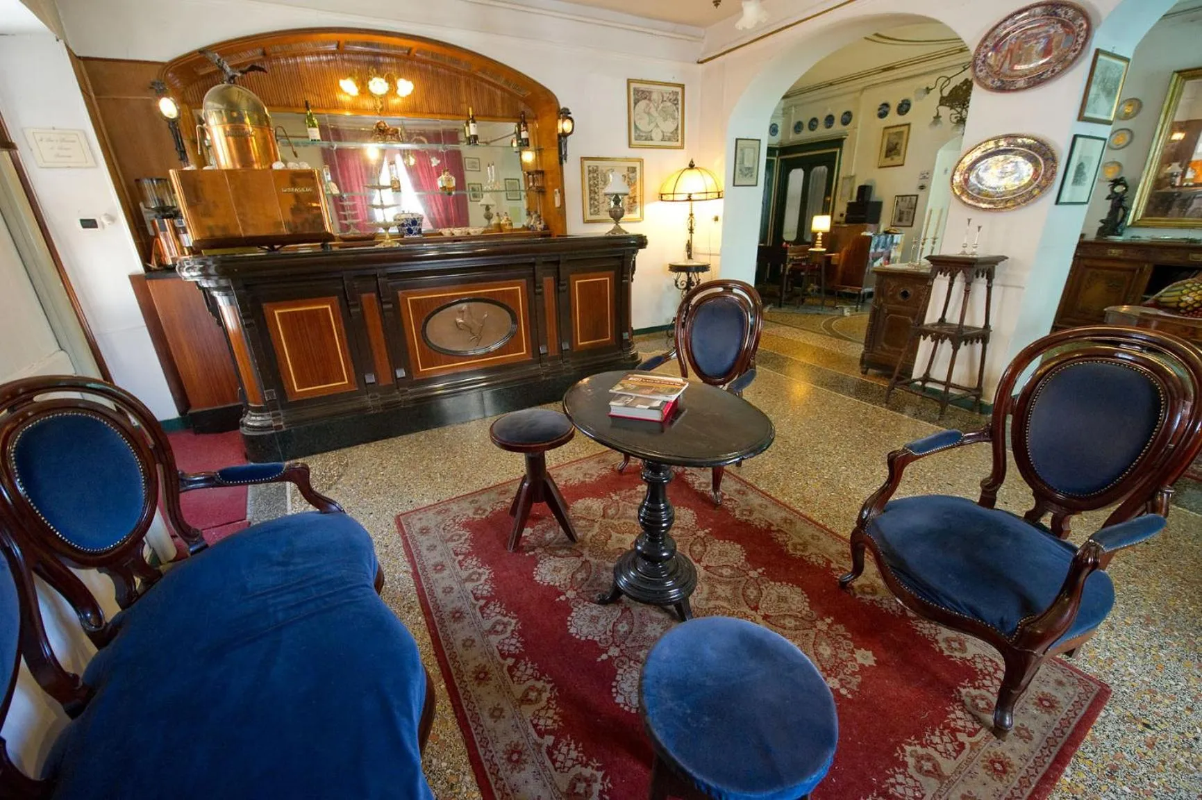 Lounge or bar in Albergo Cavallino