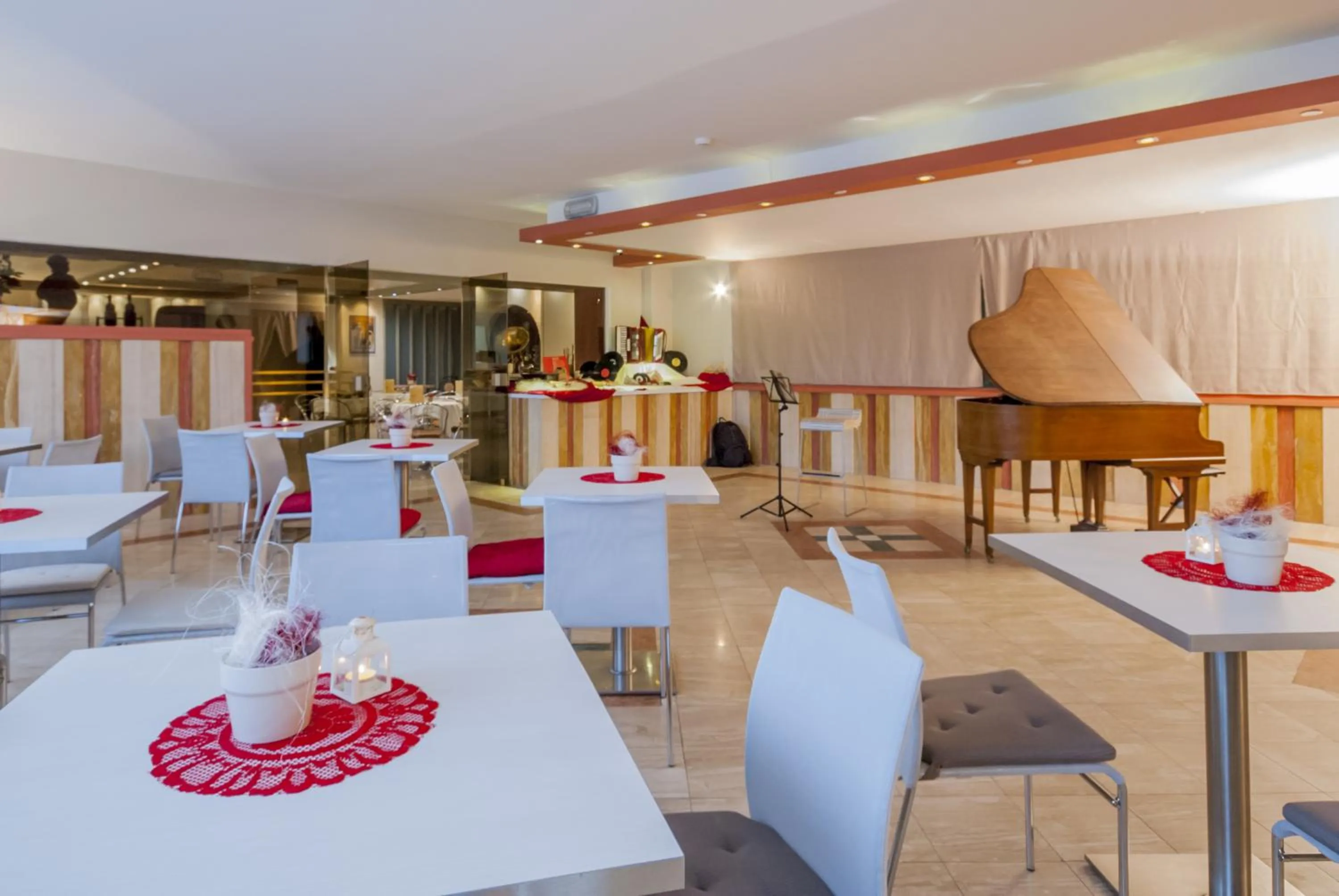 Nightclub / DJ in Hotel Delta Florence