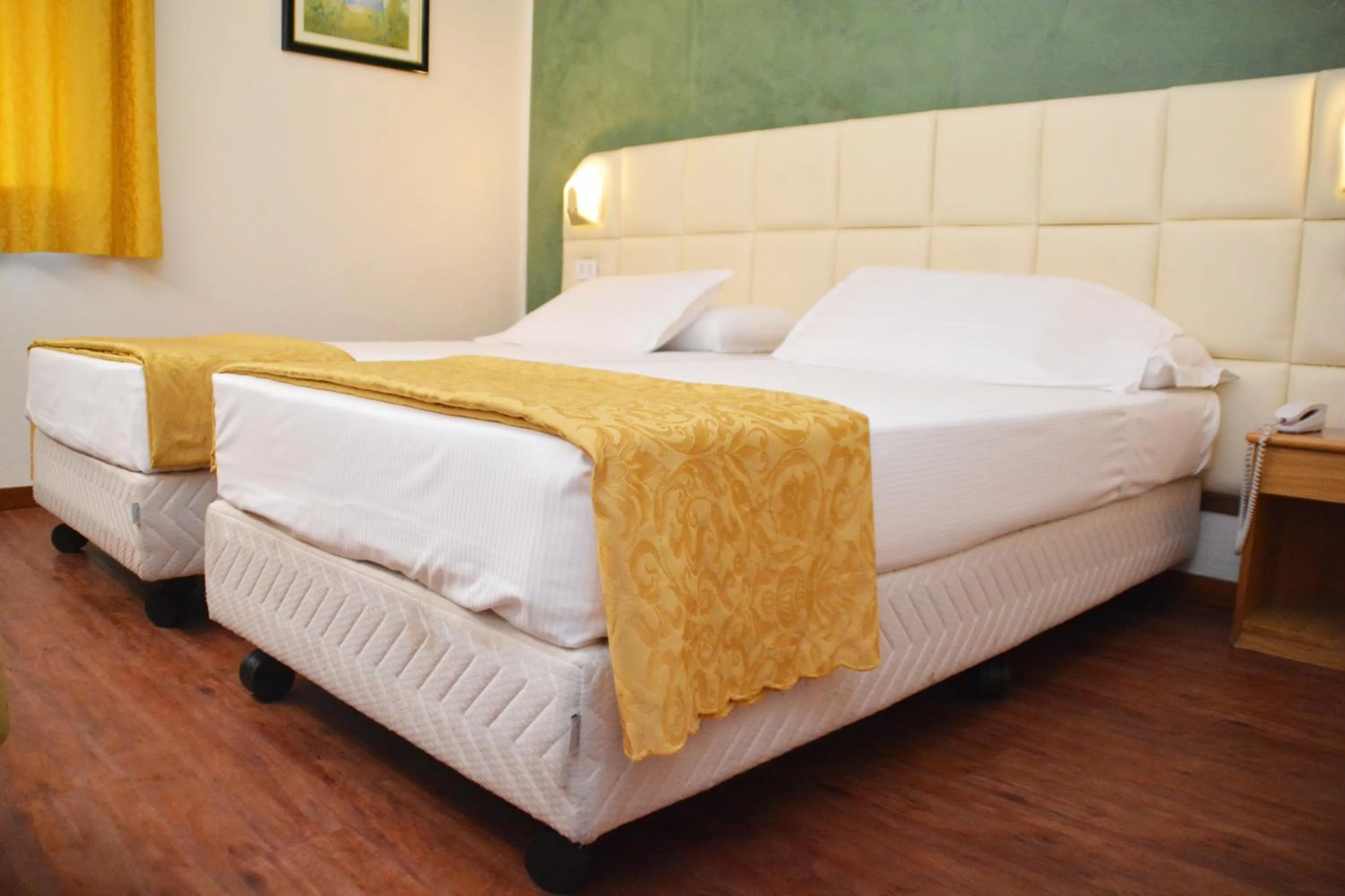 Bed in Hotel Delta Florence