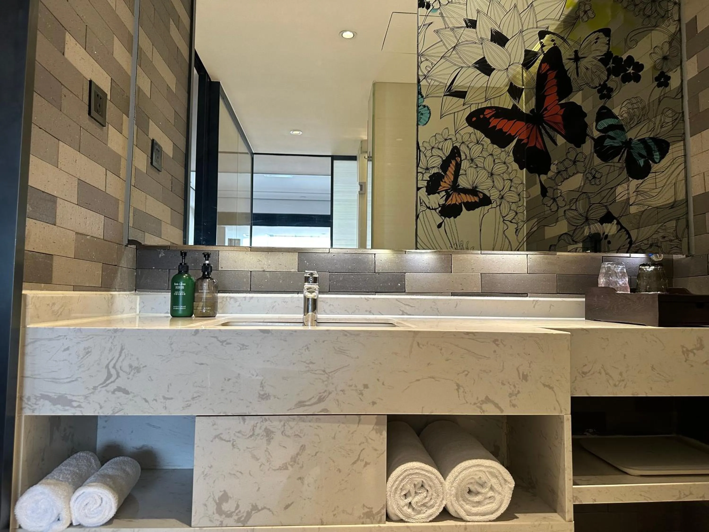 Bathroom in Paco Hotel GuangZhou Zoo Metro Branch