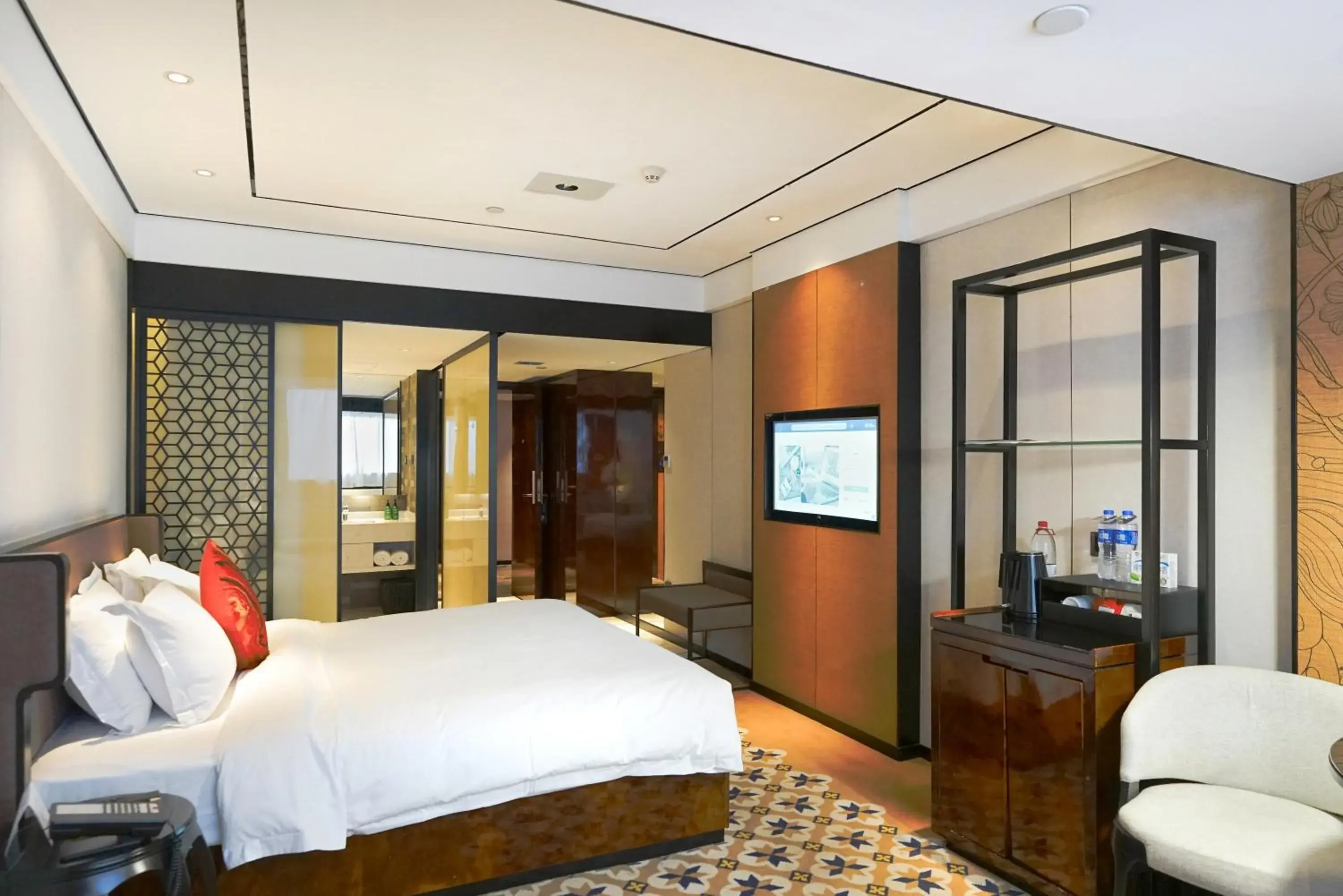 Superior Queen Room in Paco Hotel GuangZhou Zoo Metro Branch Free shuttle bus during the Canton Fair Superior Queen Room in Paco Hotel GuangZhou Zoo Metro Branch Free shuttle bus during the Canton Fair