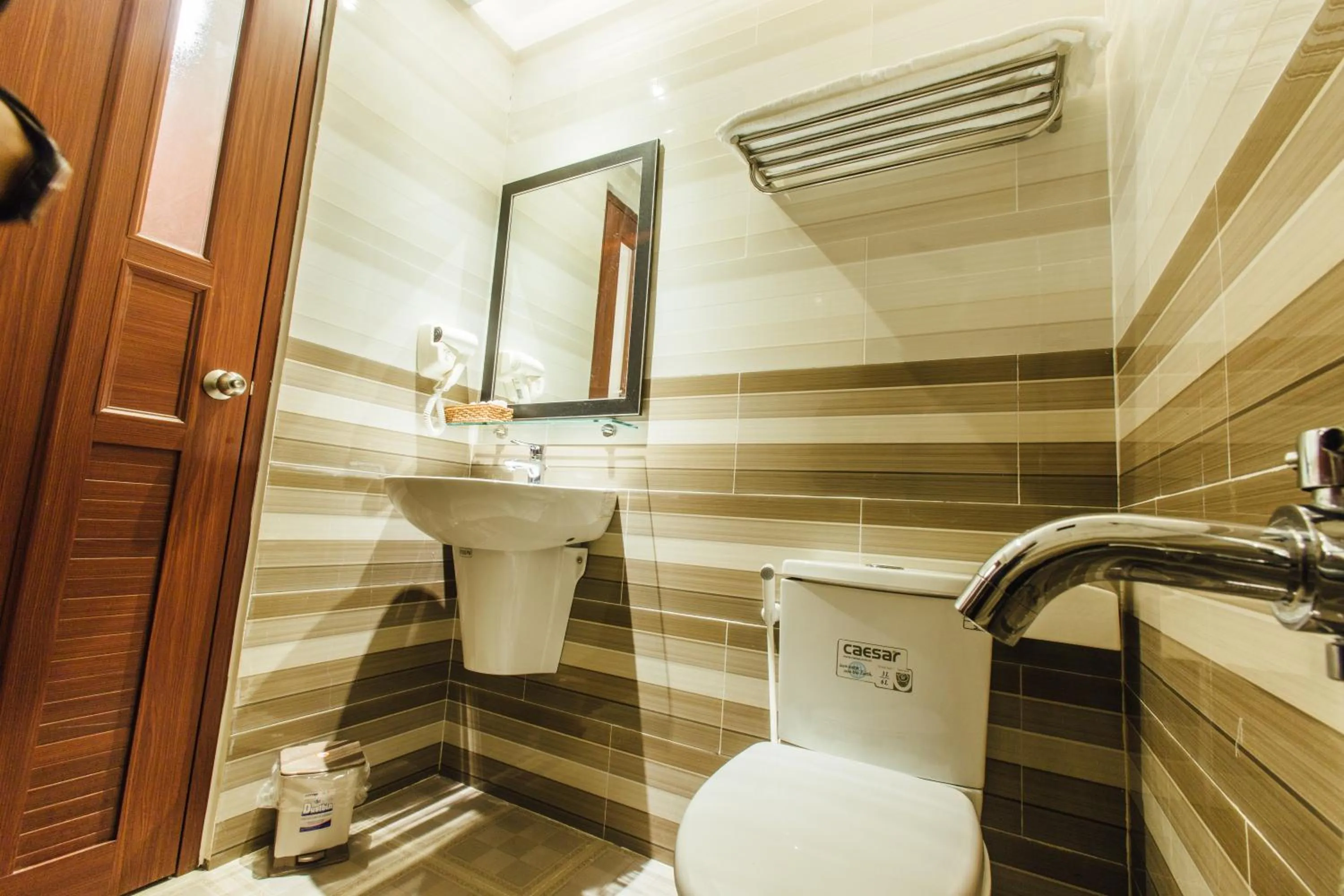 Bathroom in Sunflower Hotel 2