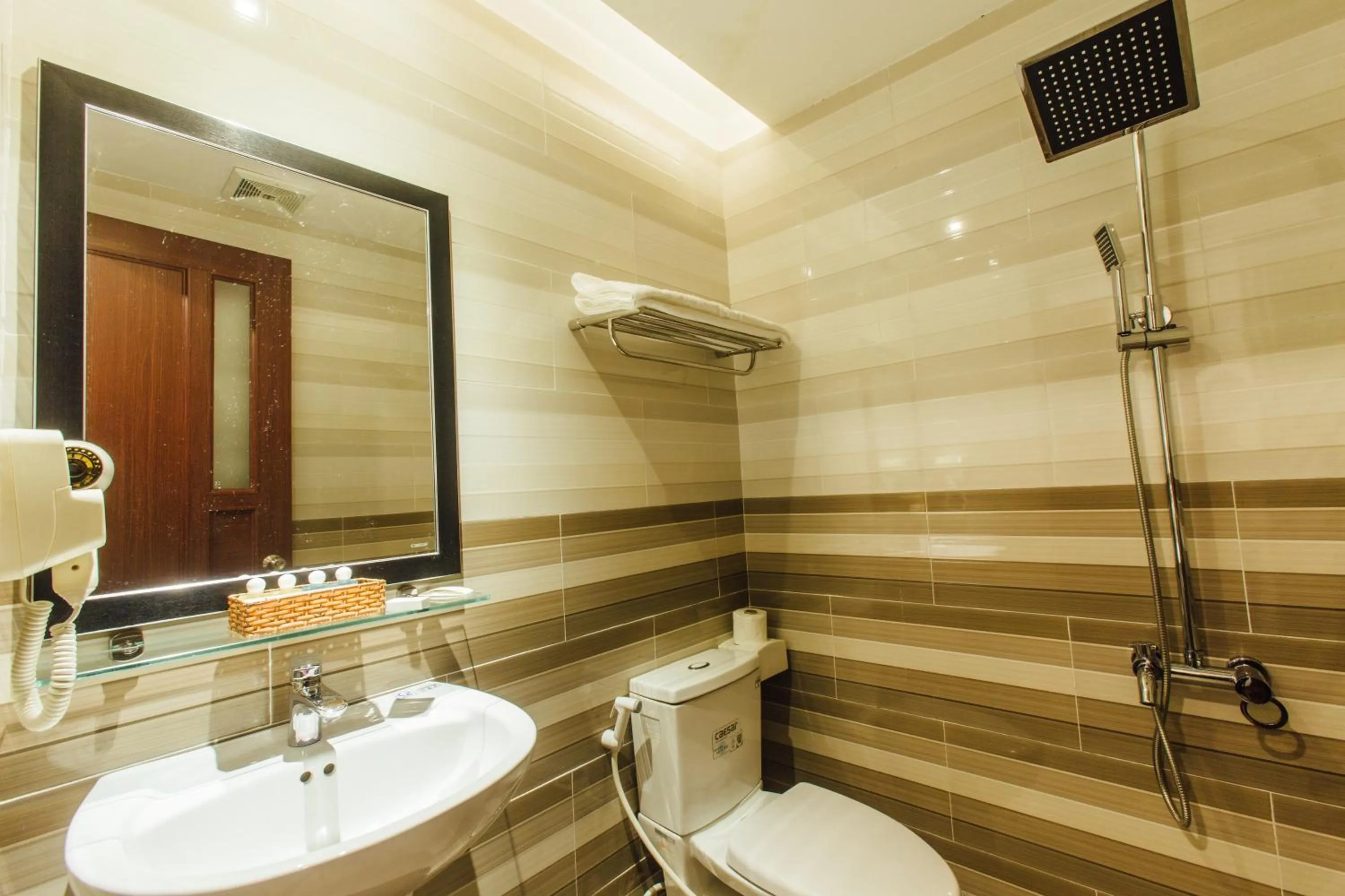 Bathroom in Sunflower Hotel 2