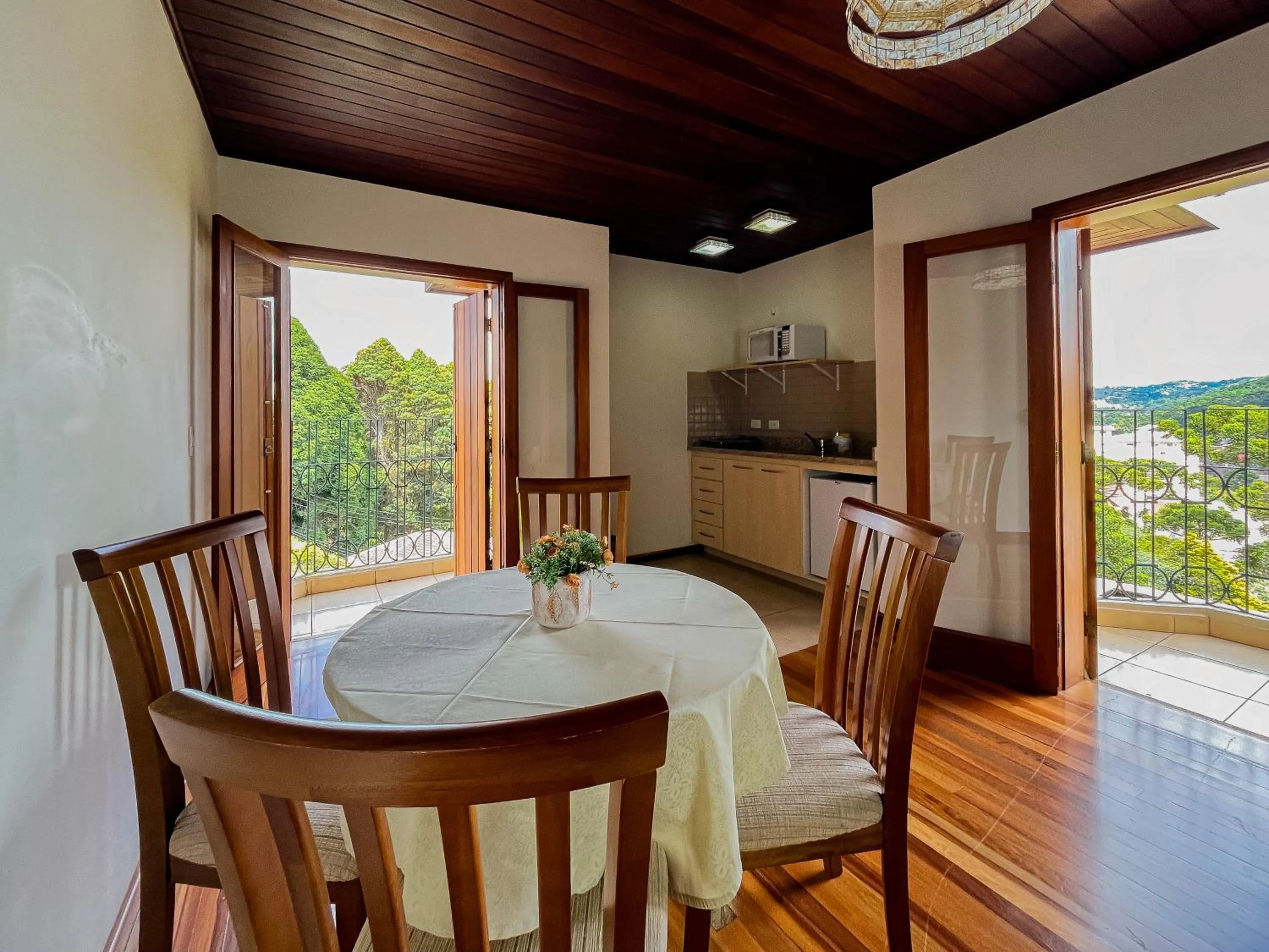 Seating area in Pousada Victoria Villa By Nacional Inn - A 800 metros da Vila Capivari