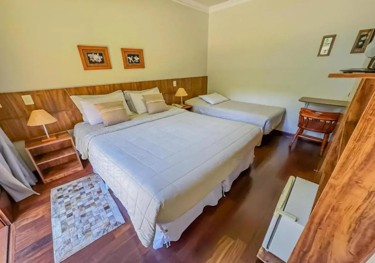 Standard Triple Room in Pousada Victoria Villa By Nacional Inn - A 800 metros da Vila Capivari Standard Triple Room in Pousada Victoria Villa By Nacional Inn - A 800 metros da Vila Capivari