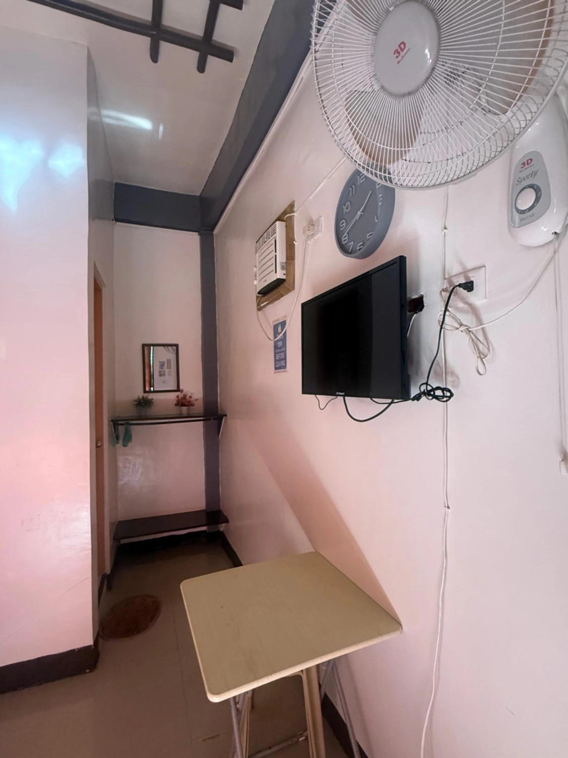 Lolo Bob's Bed And Breakfast