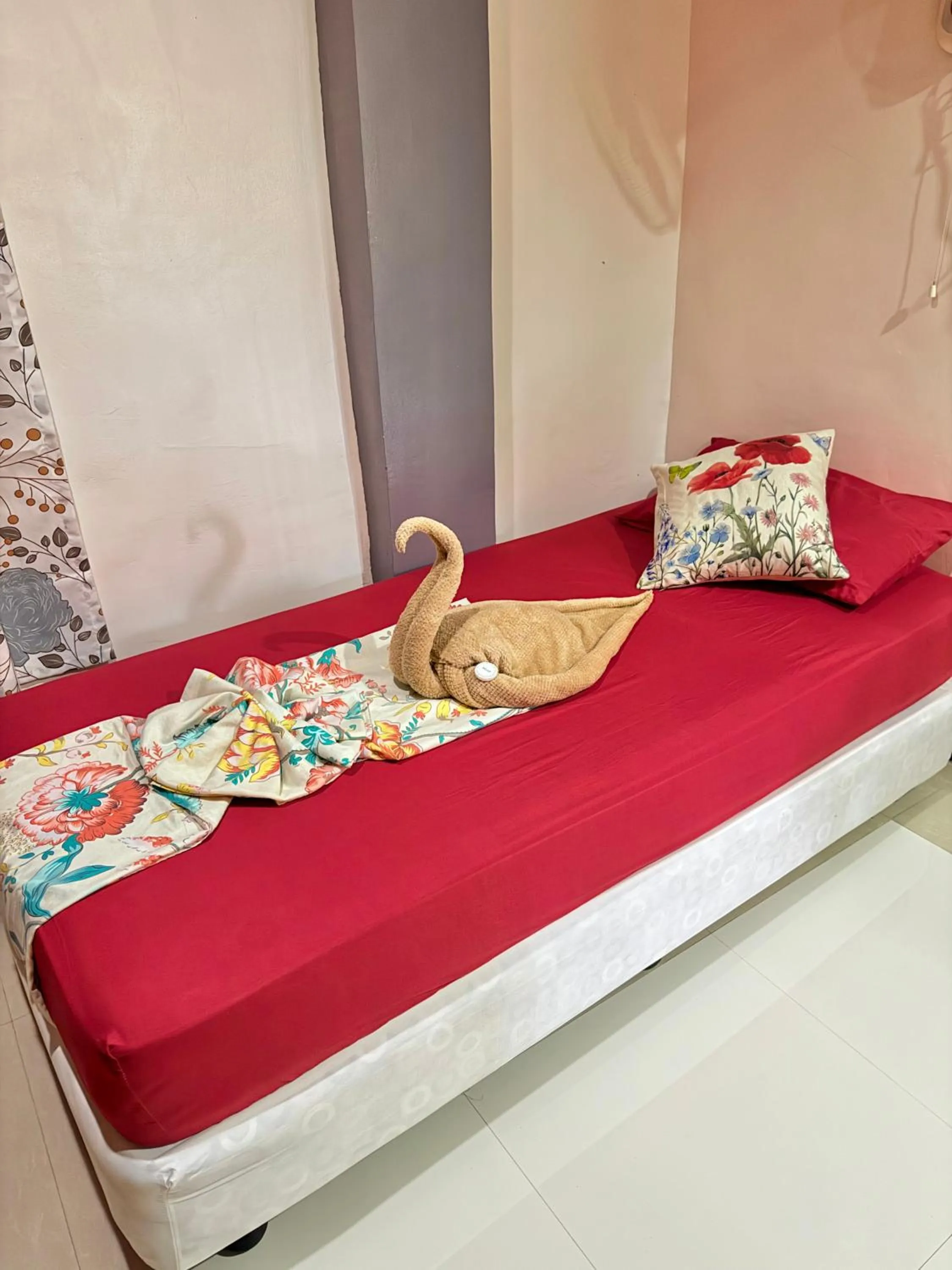 Bed in Lolo Bob's Bed And Breakfast