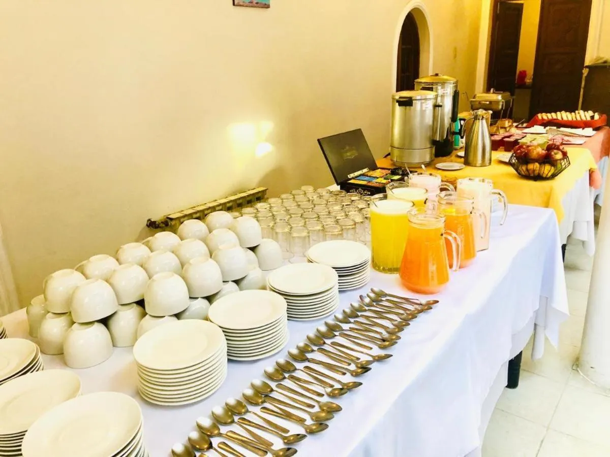 Breakfast in Hotel Santa Teresa