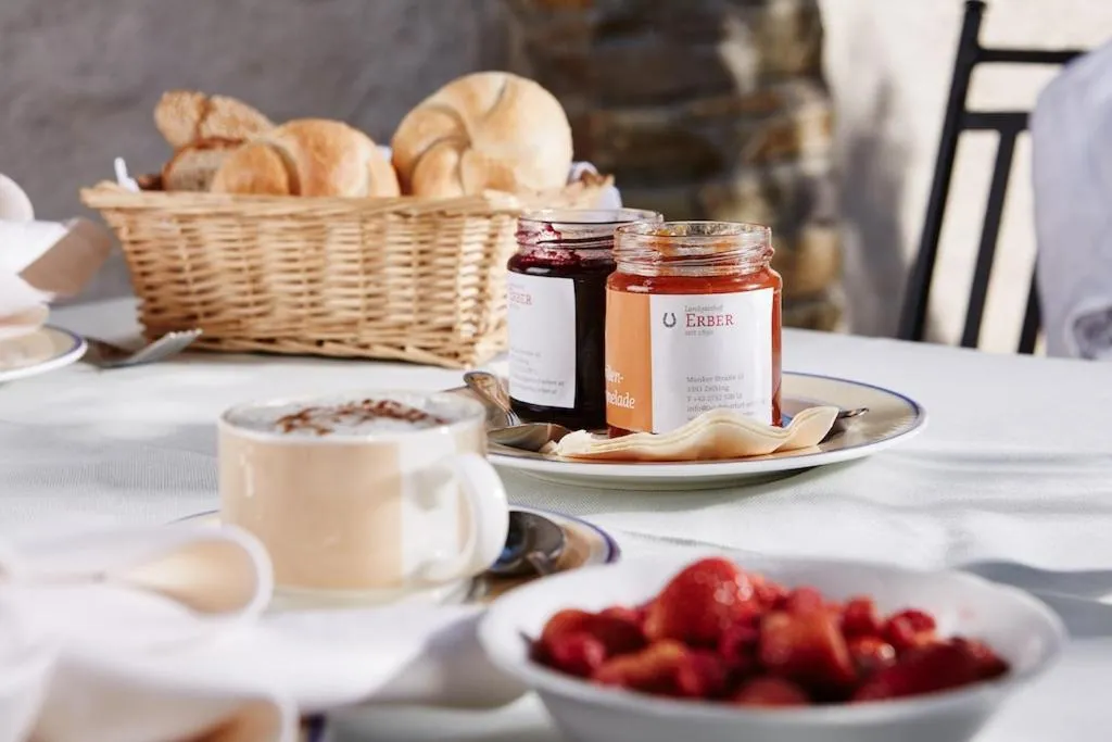 Breakfast in Landgasthof Erber