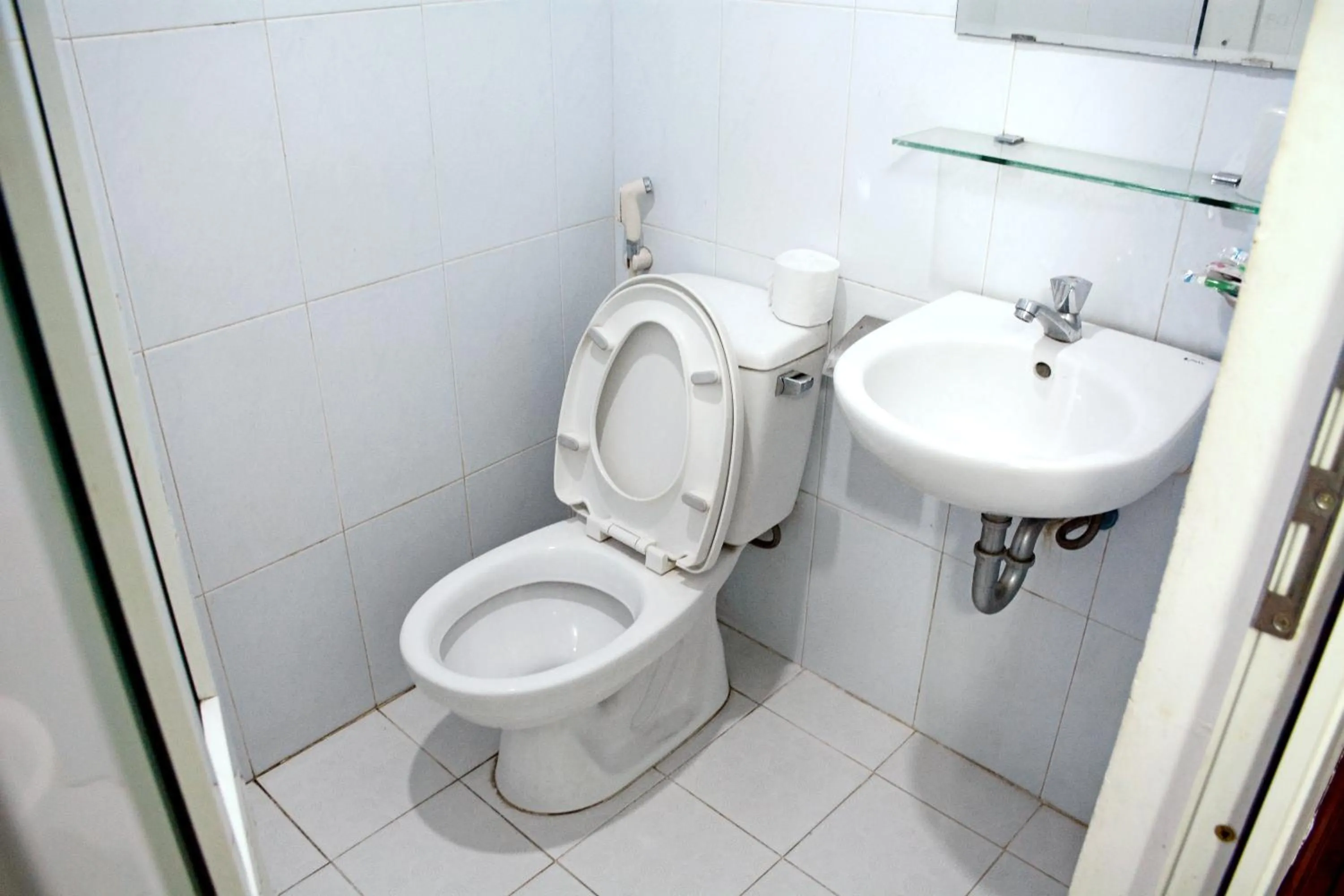 Bathroom in Cat An Guesthouse