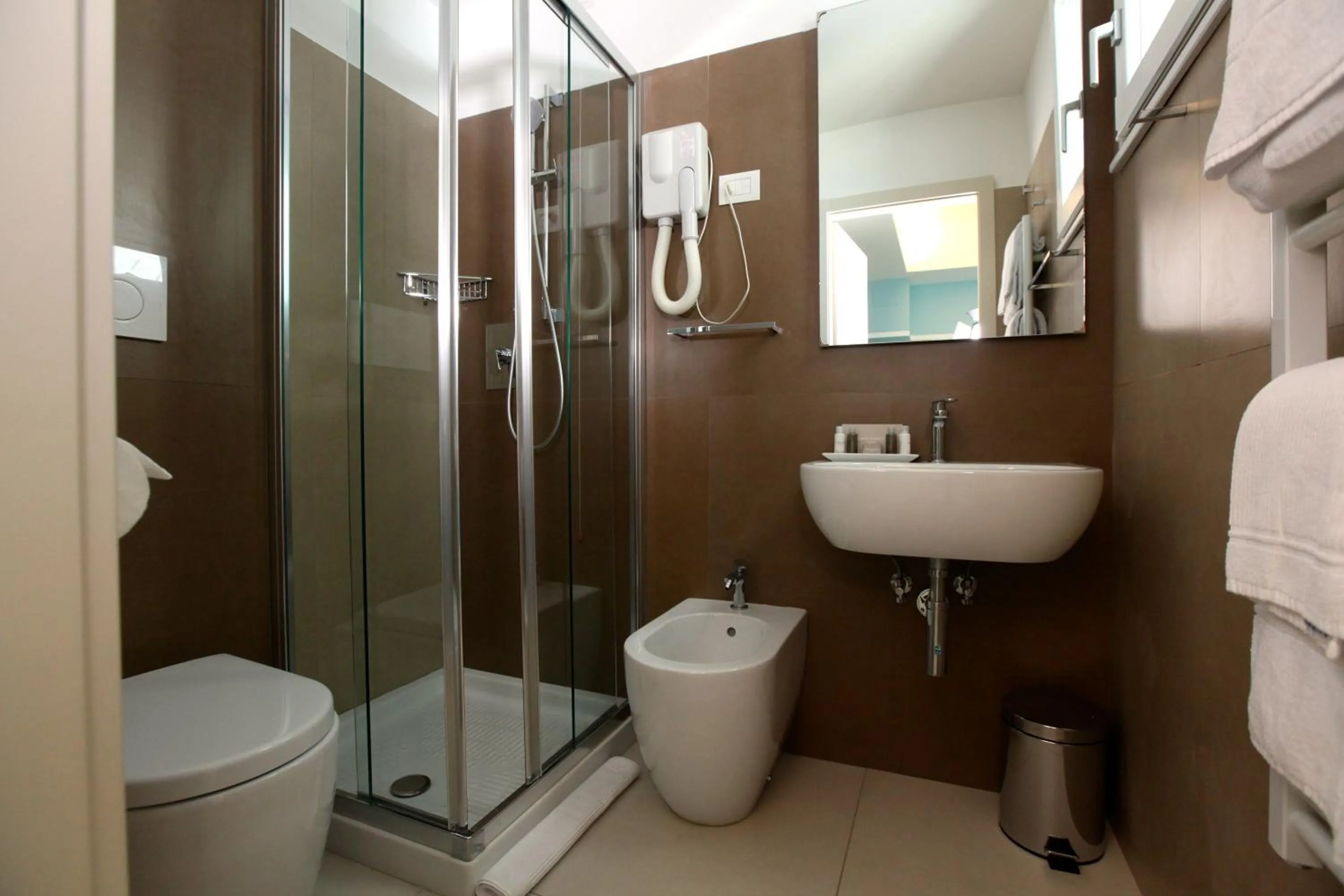 Bathroom in Hotel Ambassador