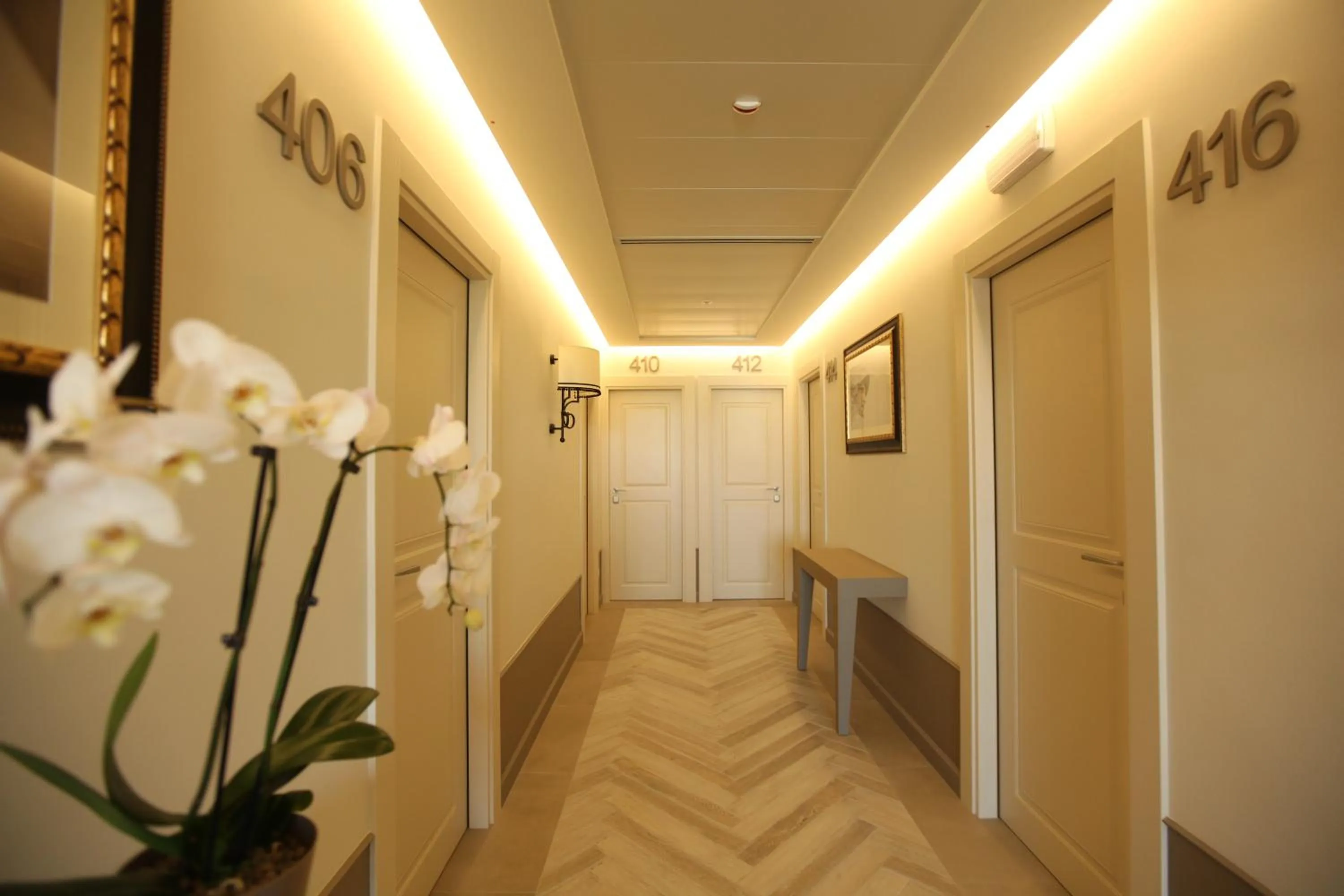 Decorative detail in Hotel Ambassador