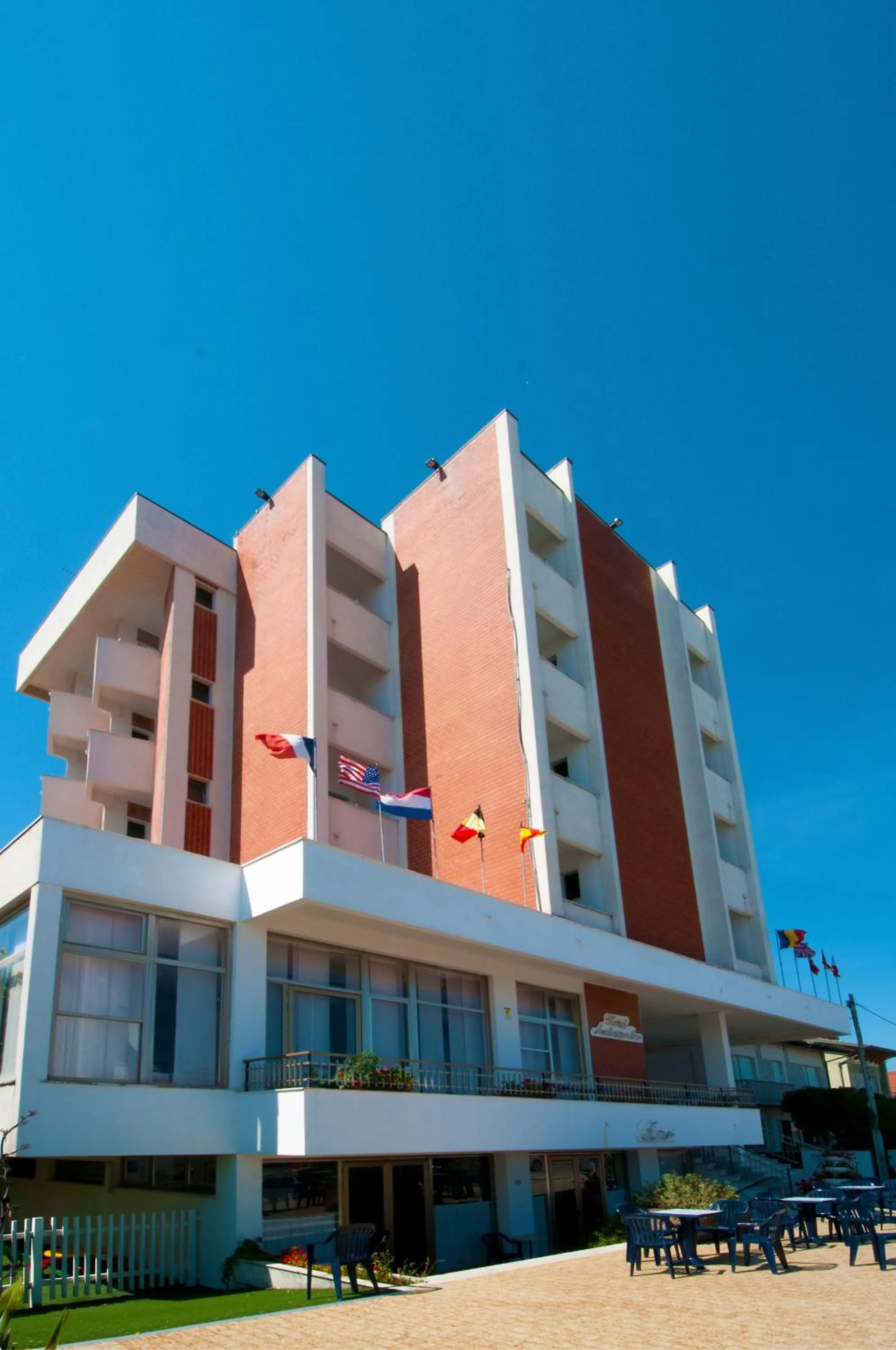 Facade/entrance in Hotel Ambassador