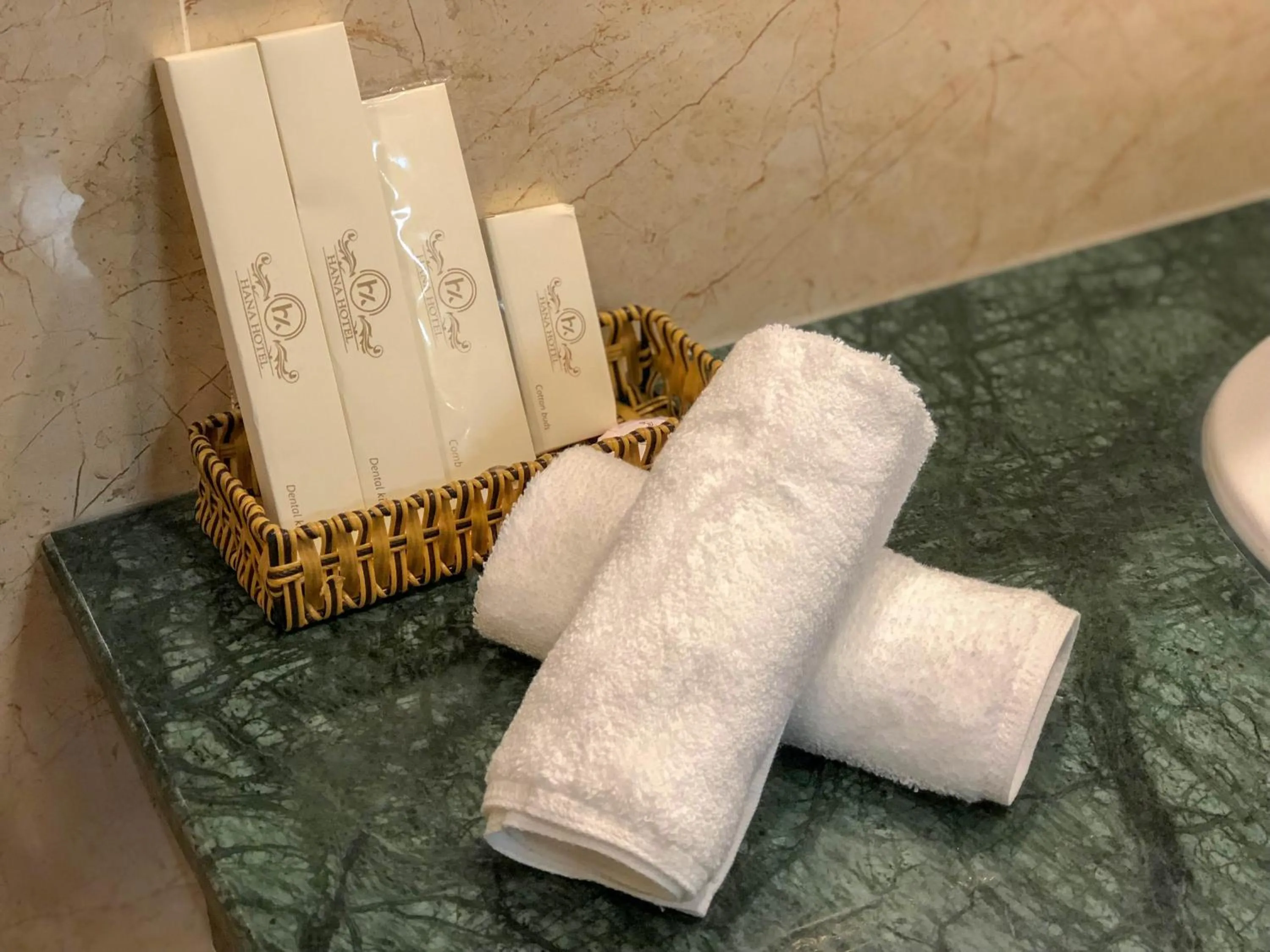 Area and facilities in Hana Dalat Hotel