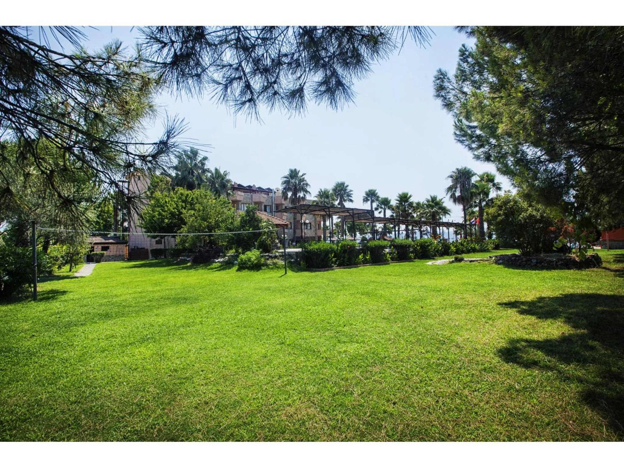 Garden view in Panorama Plaza